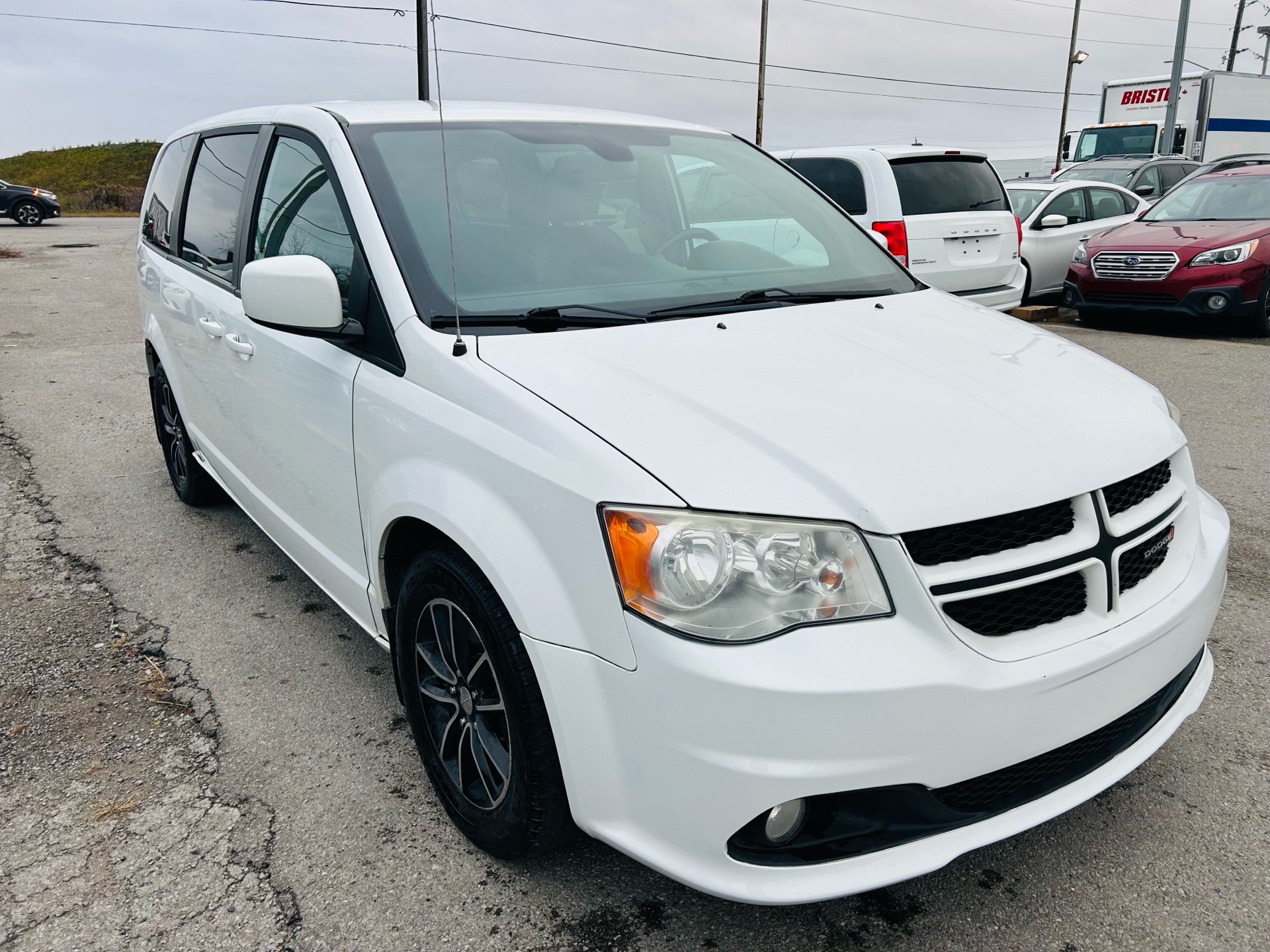 /hakimautosale/2019-Dodge-GrandCaravan-5508486997907407.jpg