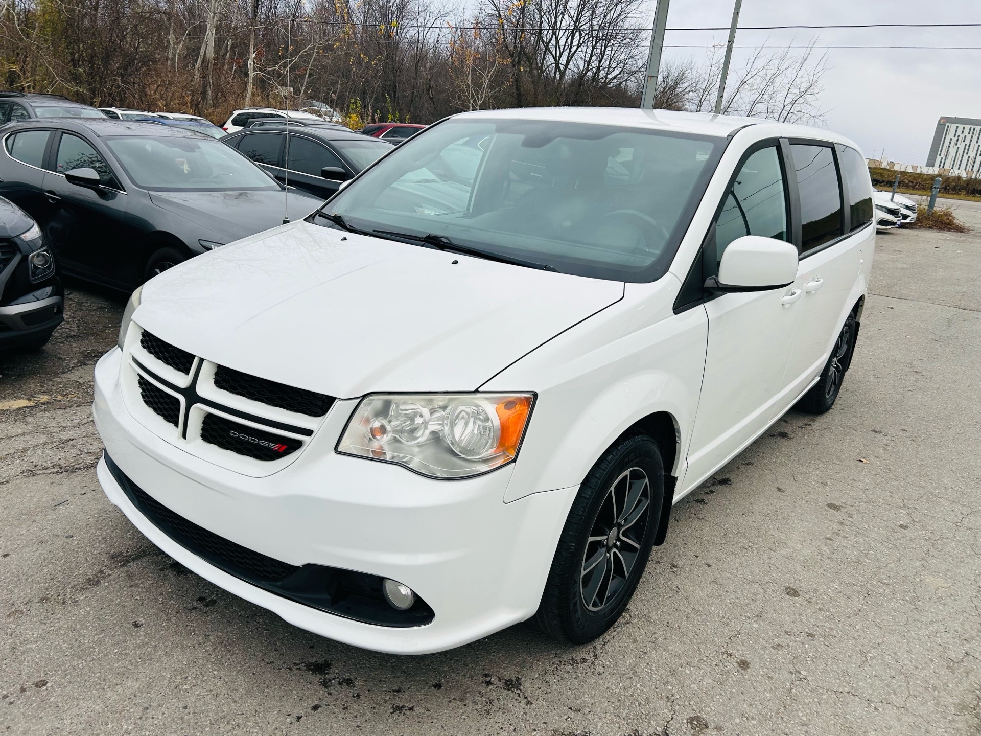 /hakimautosale/2019-Dodge-GrandCaravan-6842551211262595.jpg