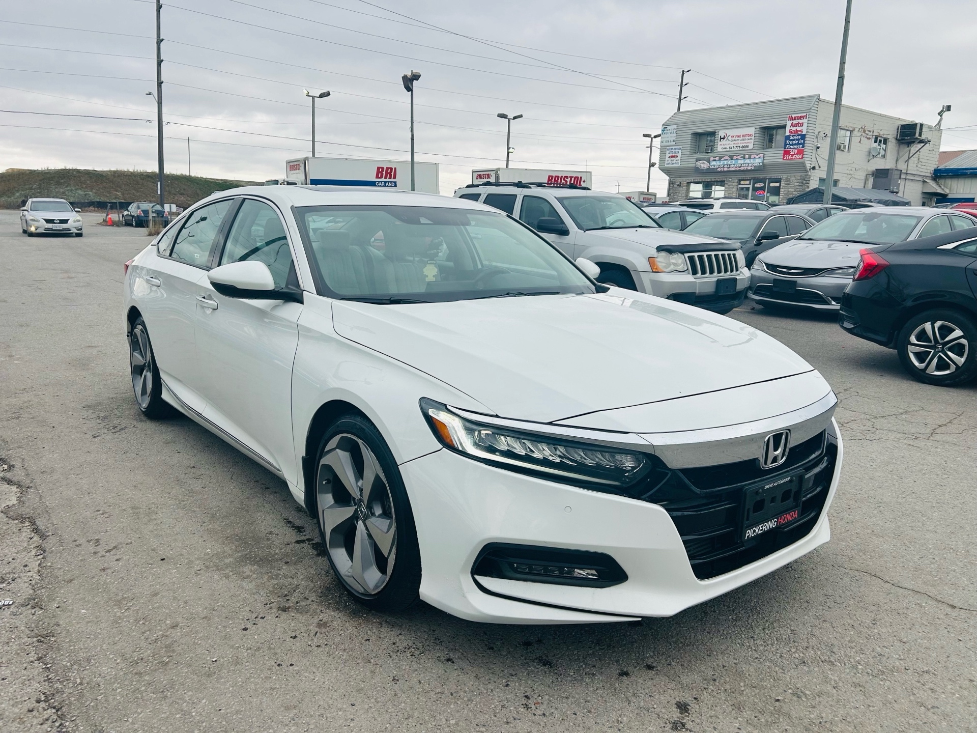 /hakimautosale/2019-Honda-Accord-27757153892860575.jpg