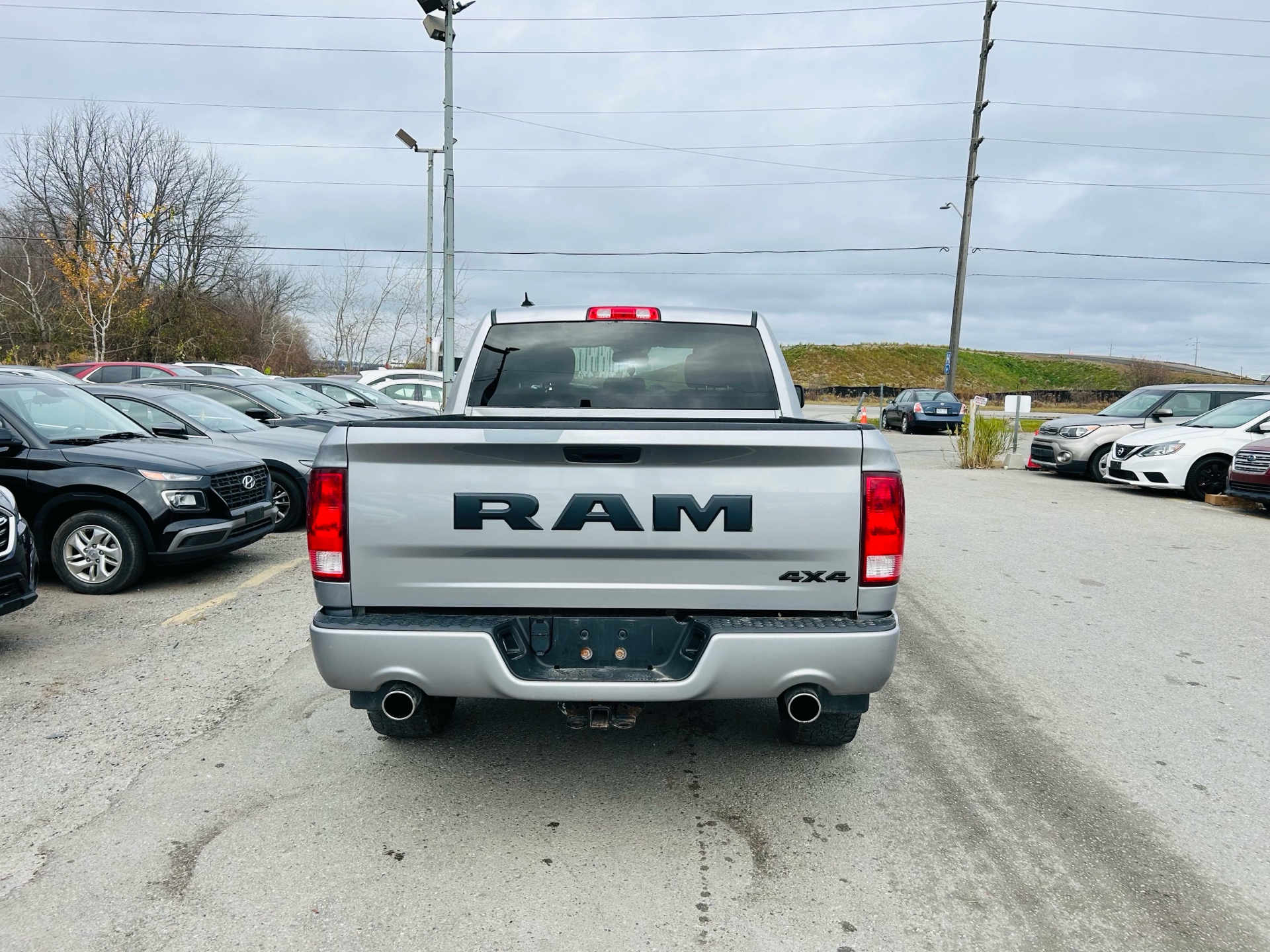 /hakimautosale/2019-Ram-1500Classic-5096310869567853.jpg