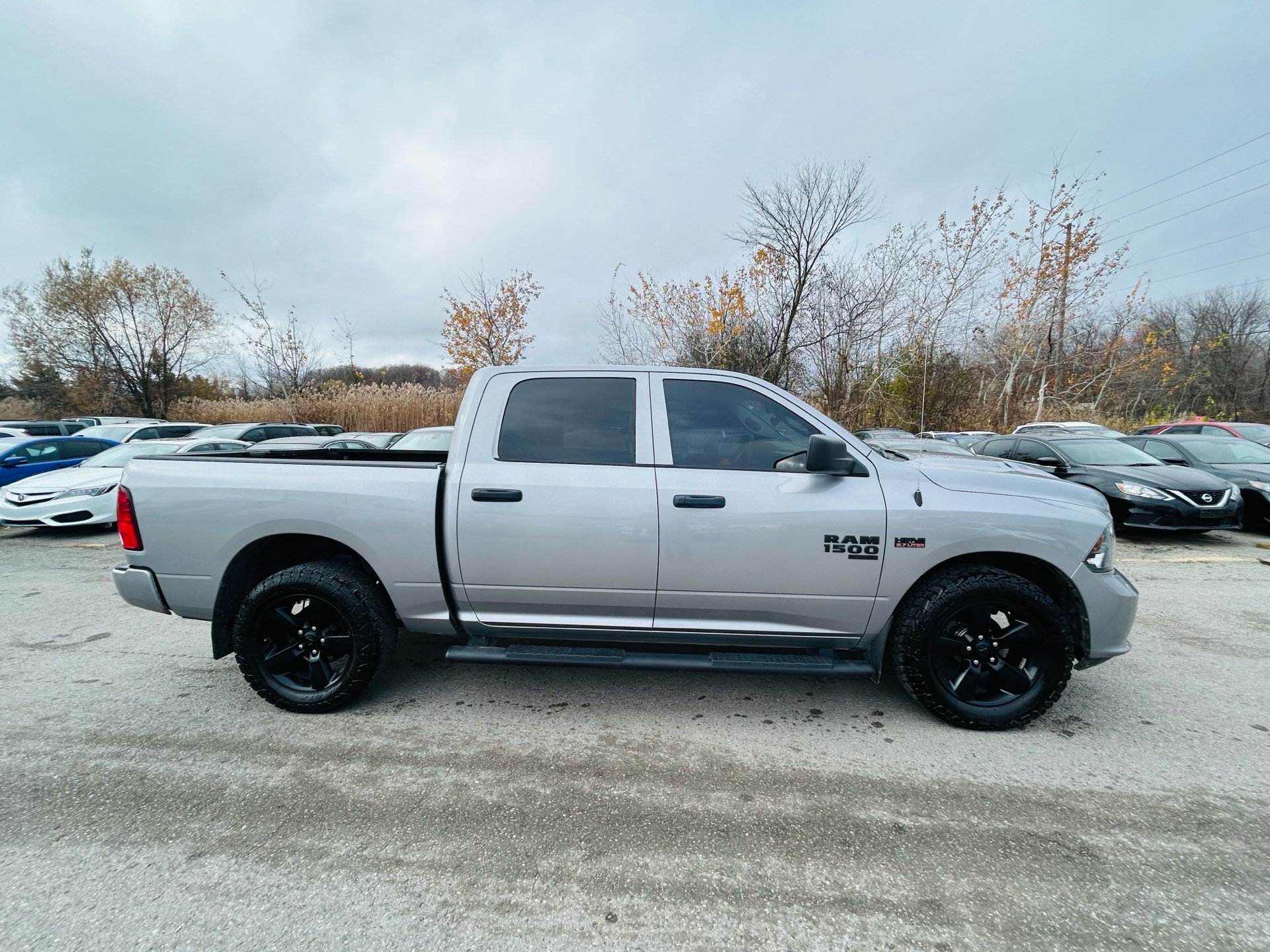 /hakimautosale/2019-Ram-1500Classic-764356926993788.jpg