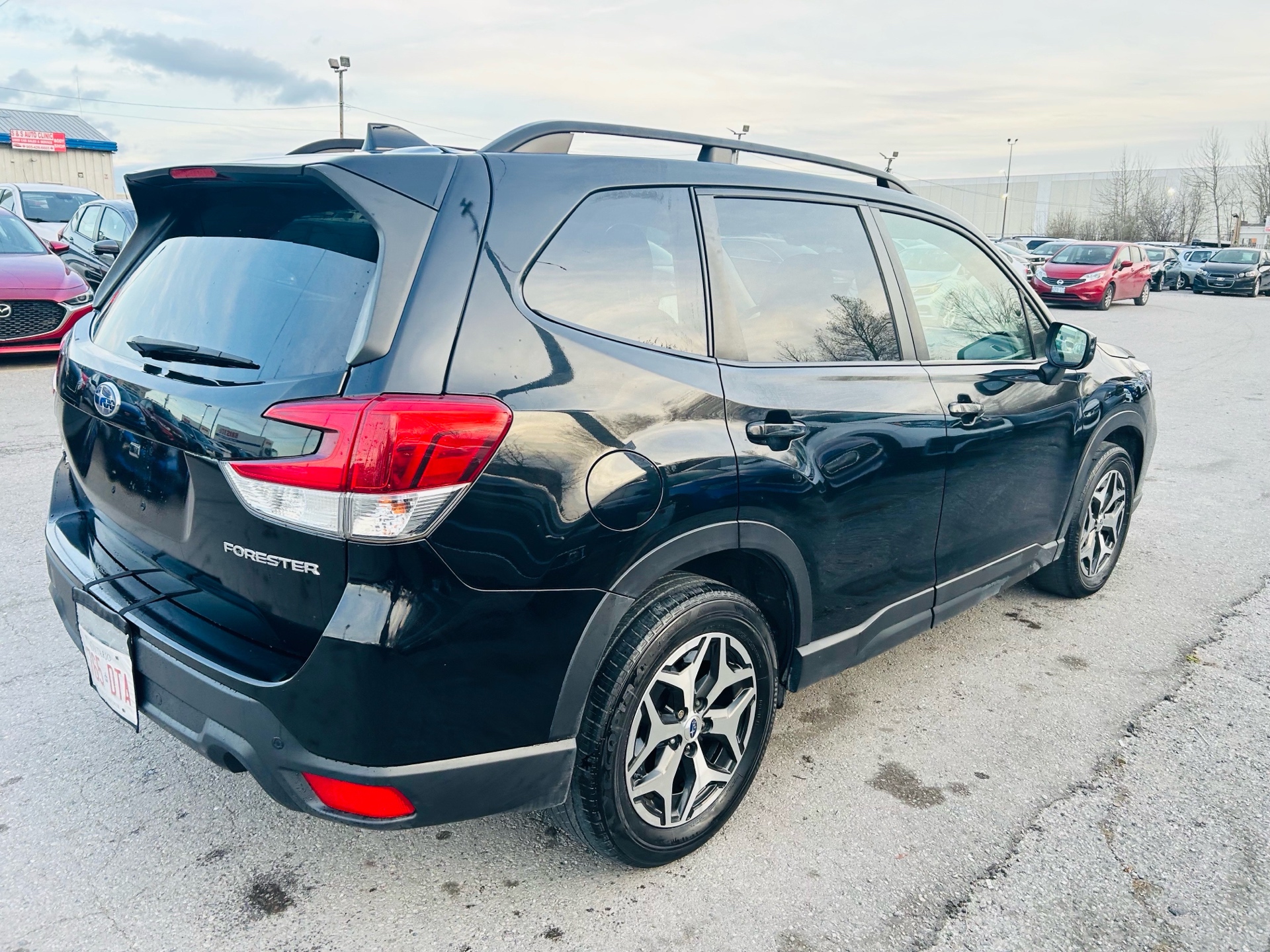 /hakimautosale/2019-Subaru-Forester-7680157683039517.jpg