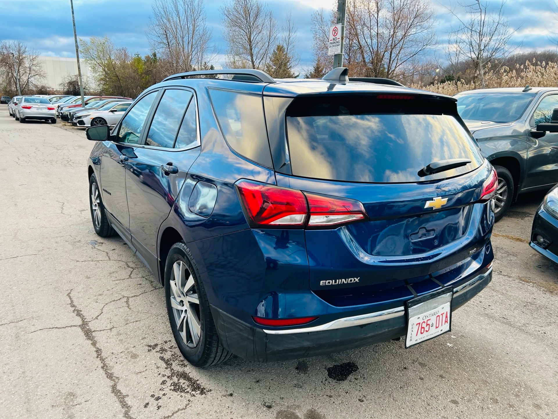 /hakimautosale/2022-Chevrolet-Equinox-087559076586752.jpg