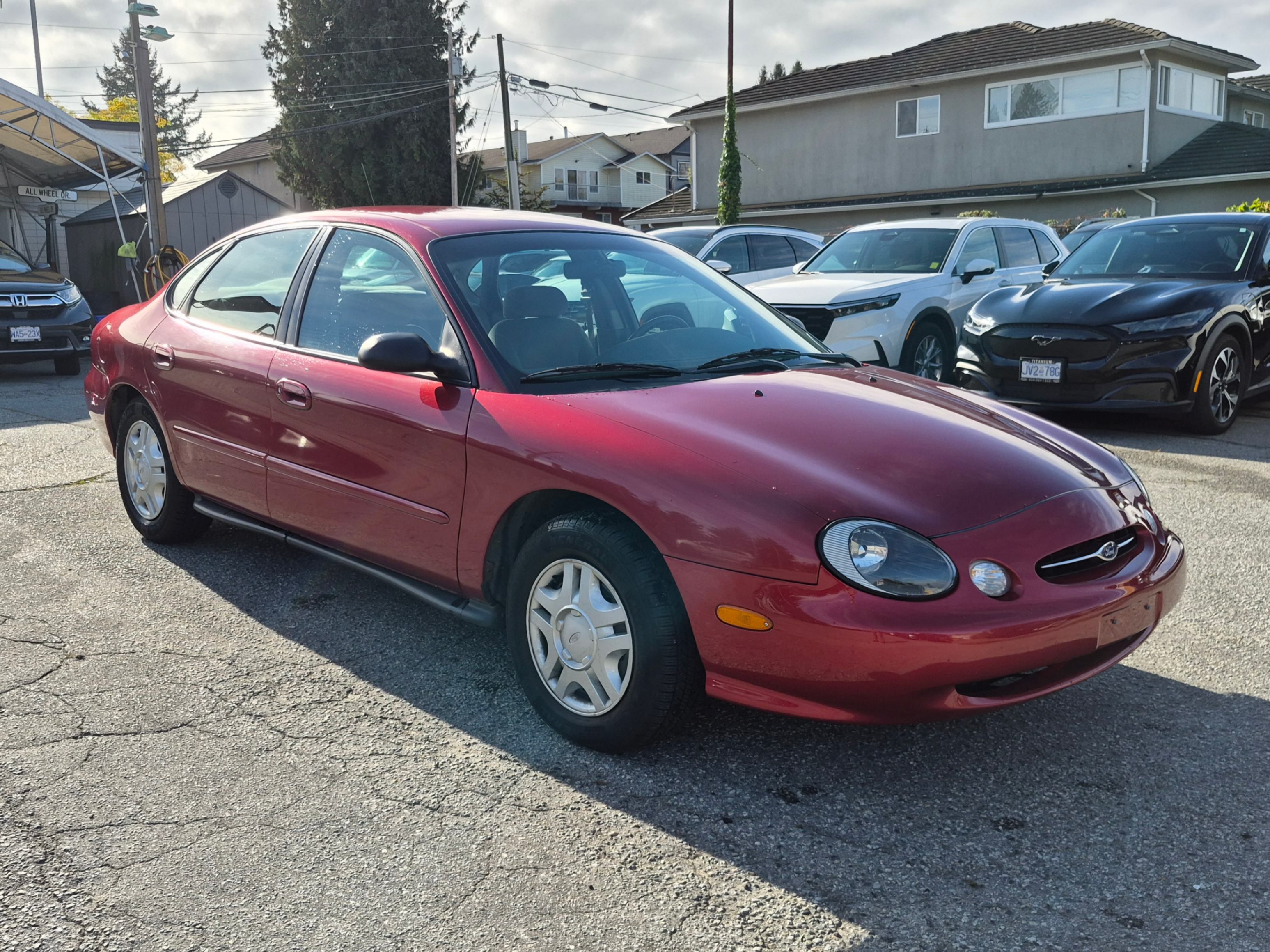 1999 Ford Taurus