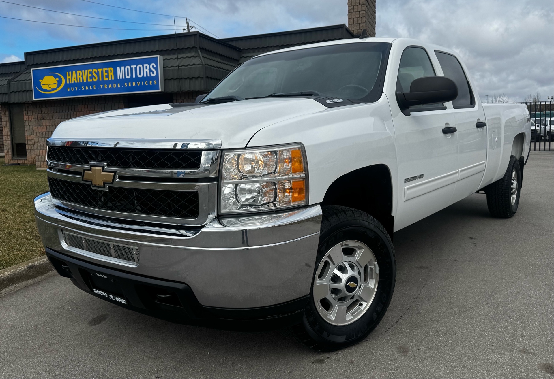 2011 Chevrolet Silverado 2500HD LT Crew Cab LB 4WD