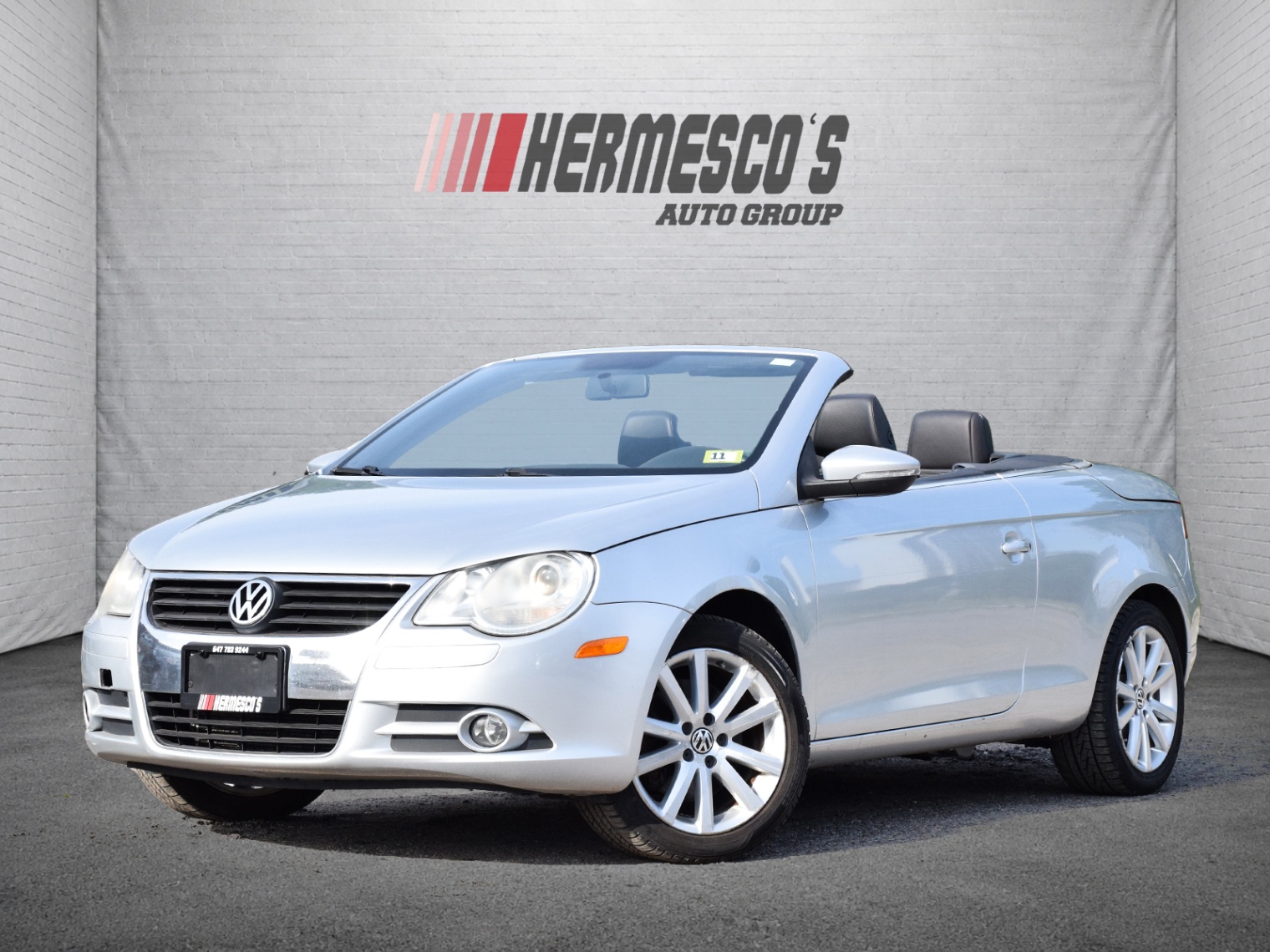 Silver 2011 Volkswagen Eos Convertible Automatic