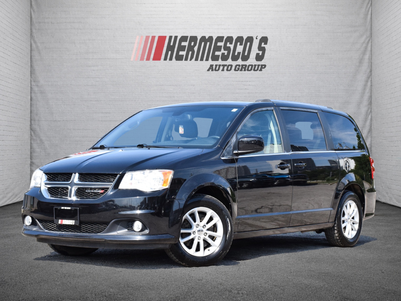Black 2019 Dodge Grand Caravan Minivan Automatic