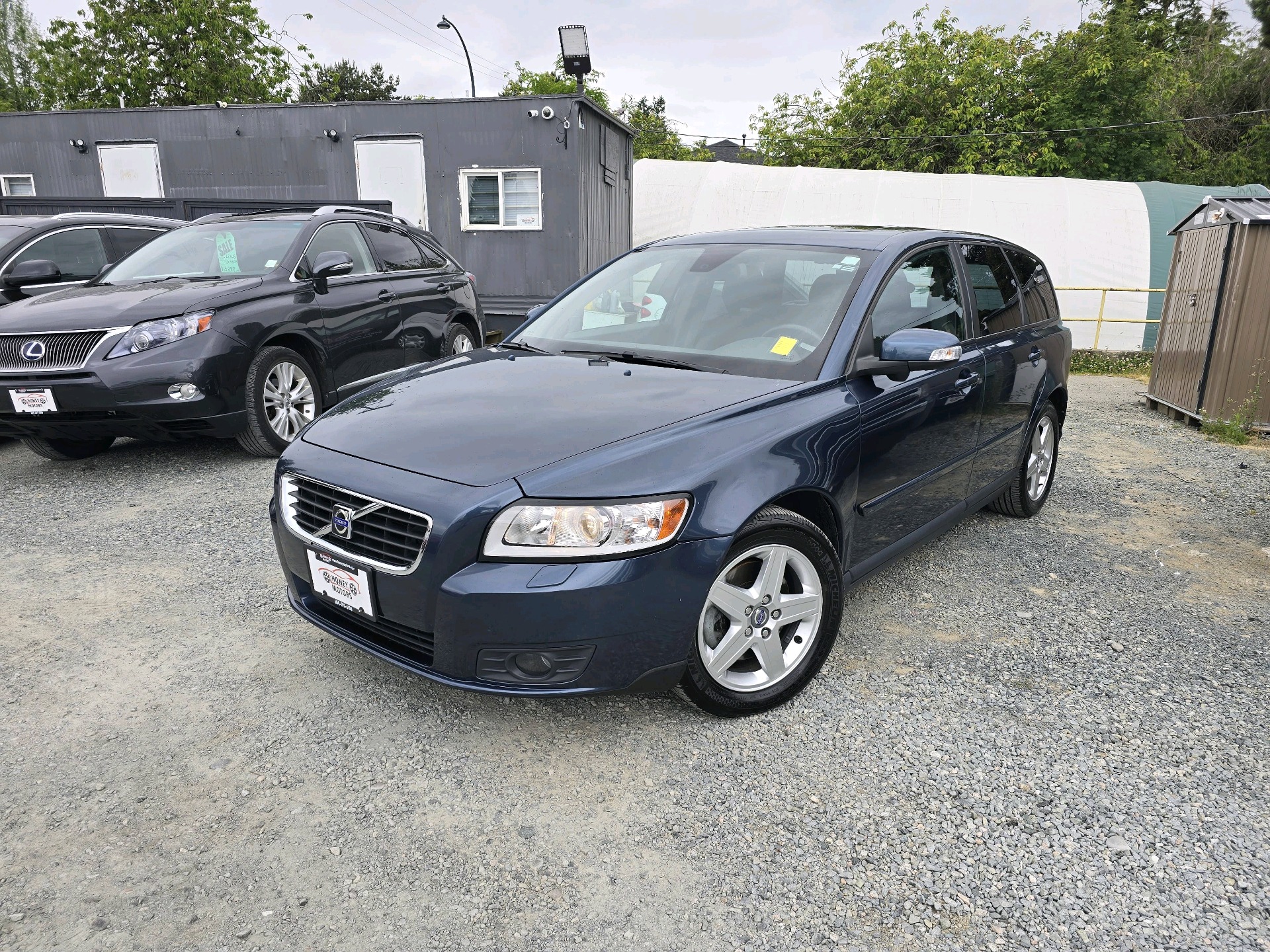 Blue 2009 Volvo V50 2.4i Wagon Front-Wheel Drive Automatic