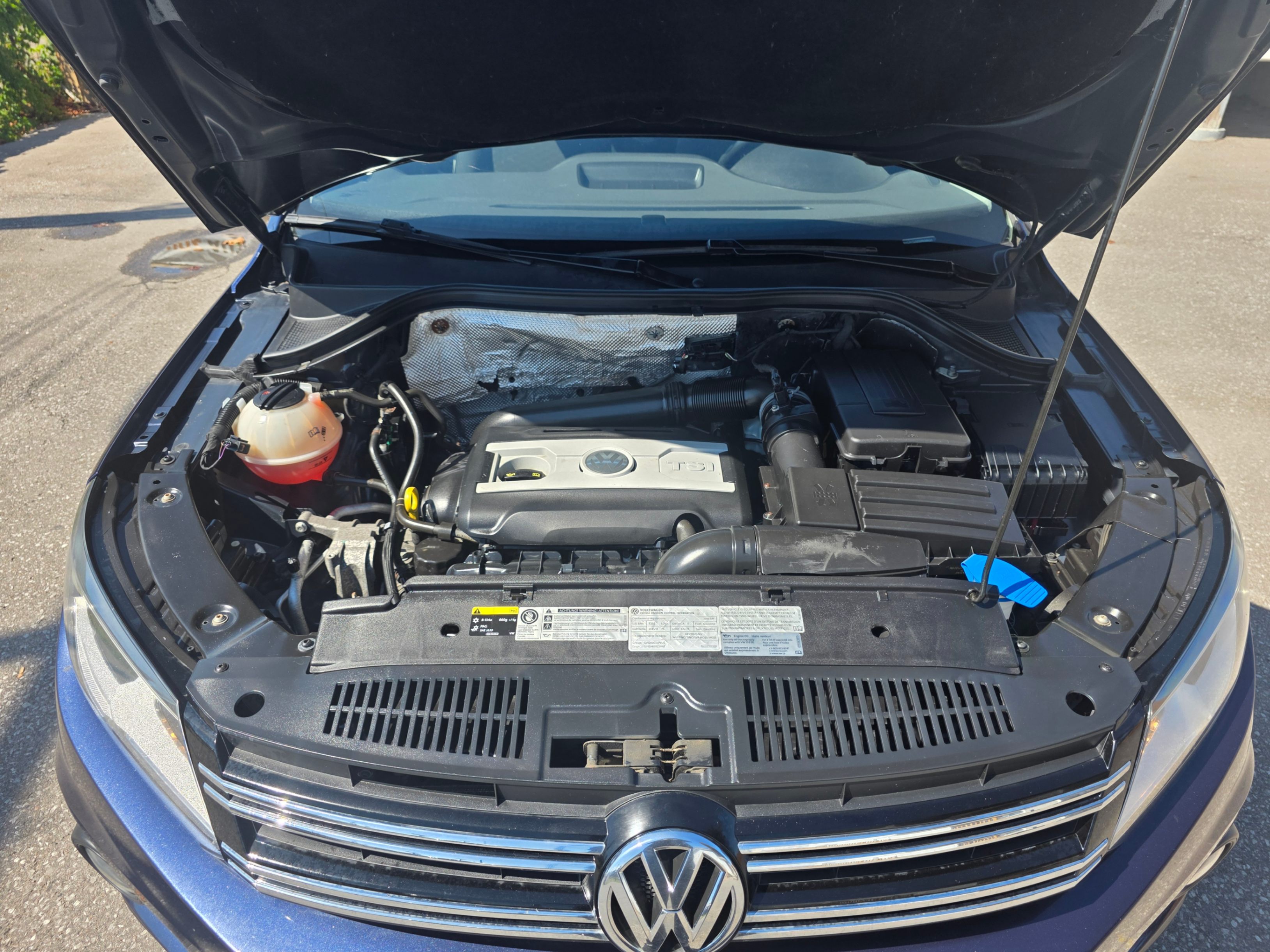 /hunsbroauto/2016-Volkswagen-Tiguan-09879344263576306.jpg