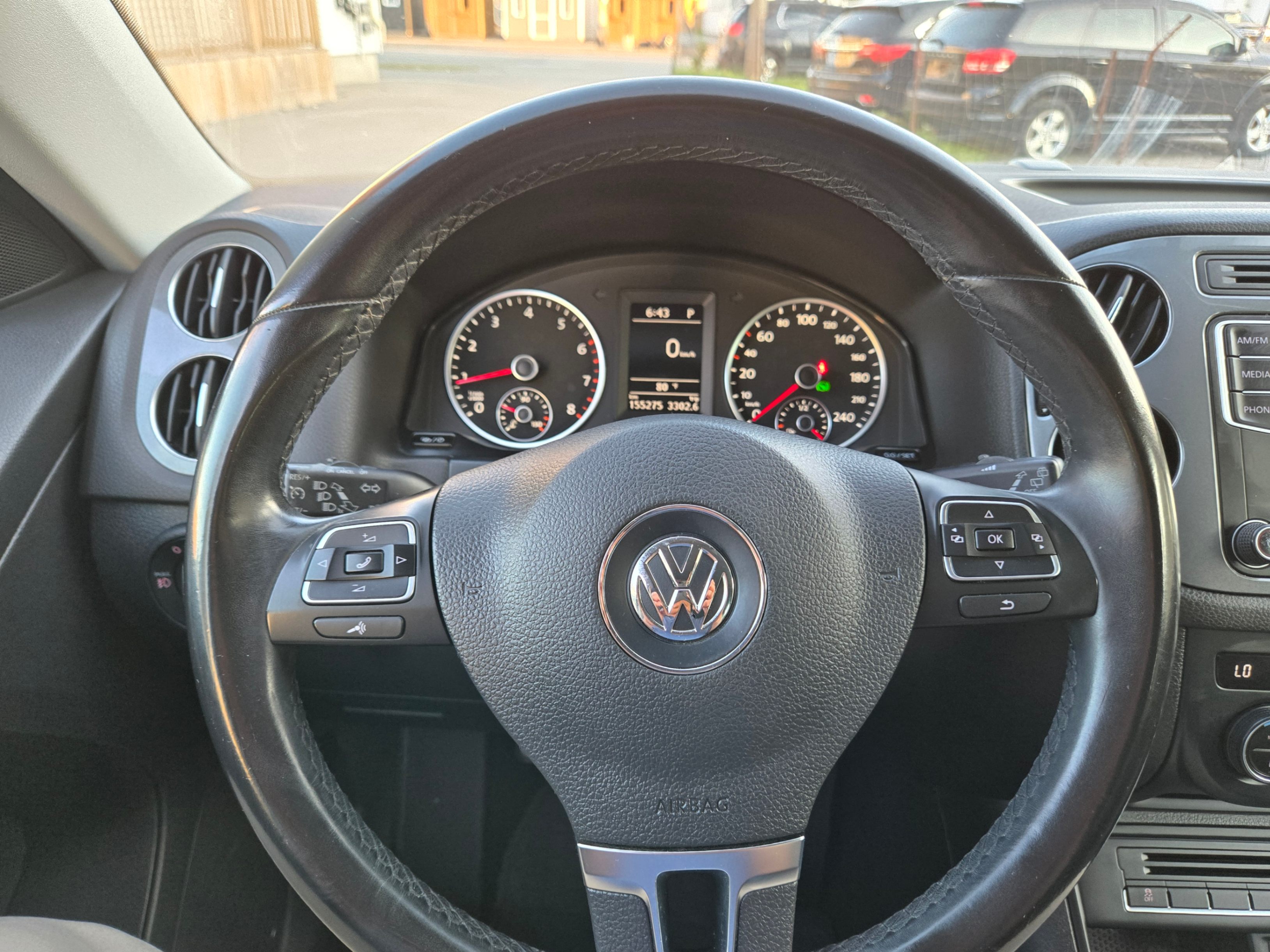 /hunsbroauto/2016-Volkswagen-Tiguan-34108042766697877.jpg