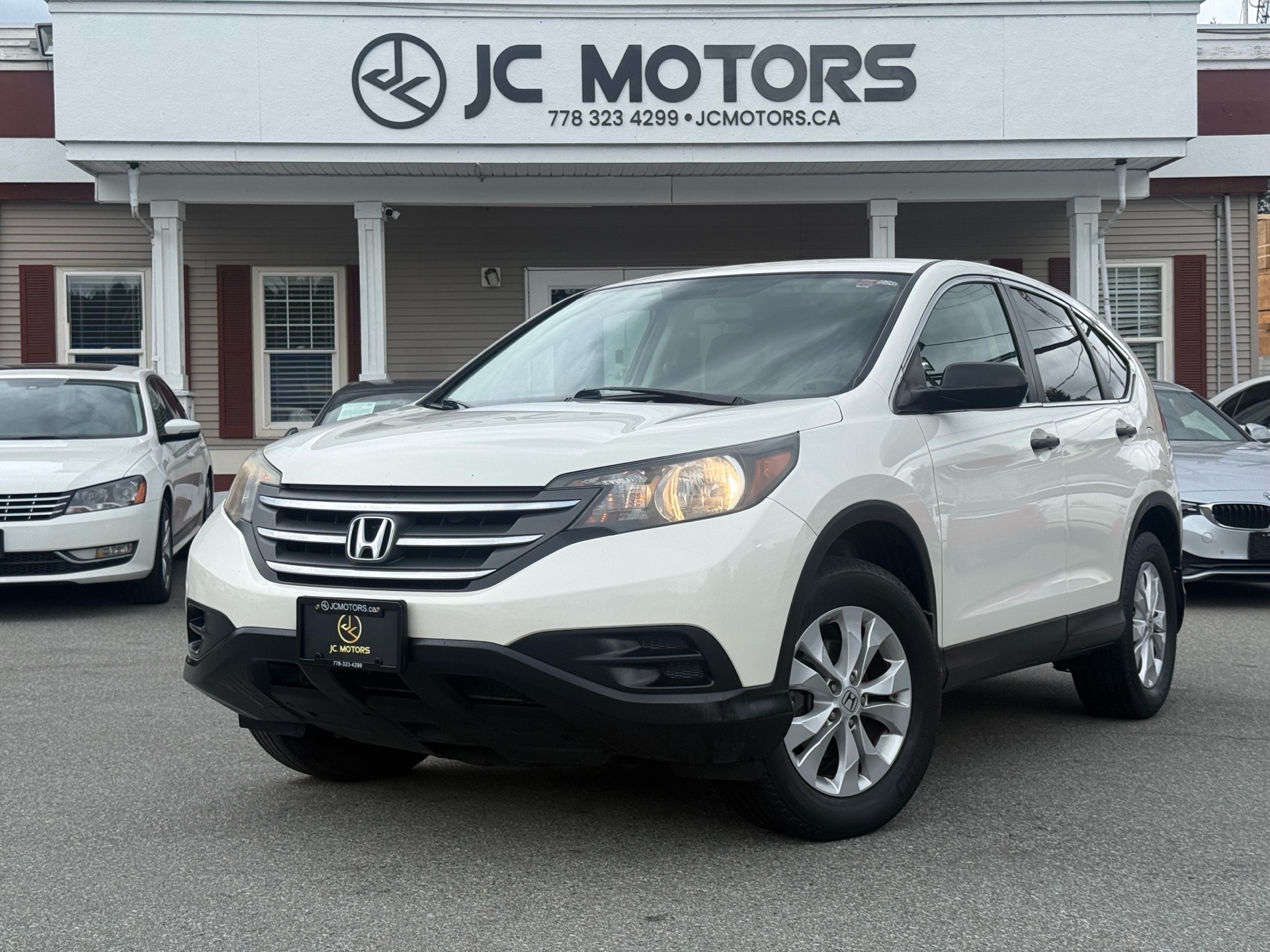 White 2013 Honda CR-V SUV / Crossover All-Wheel Drive Automatic