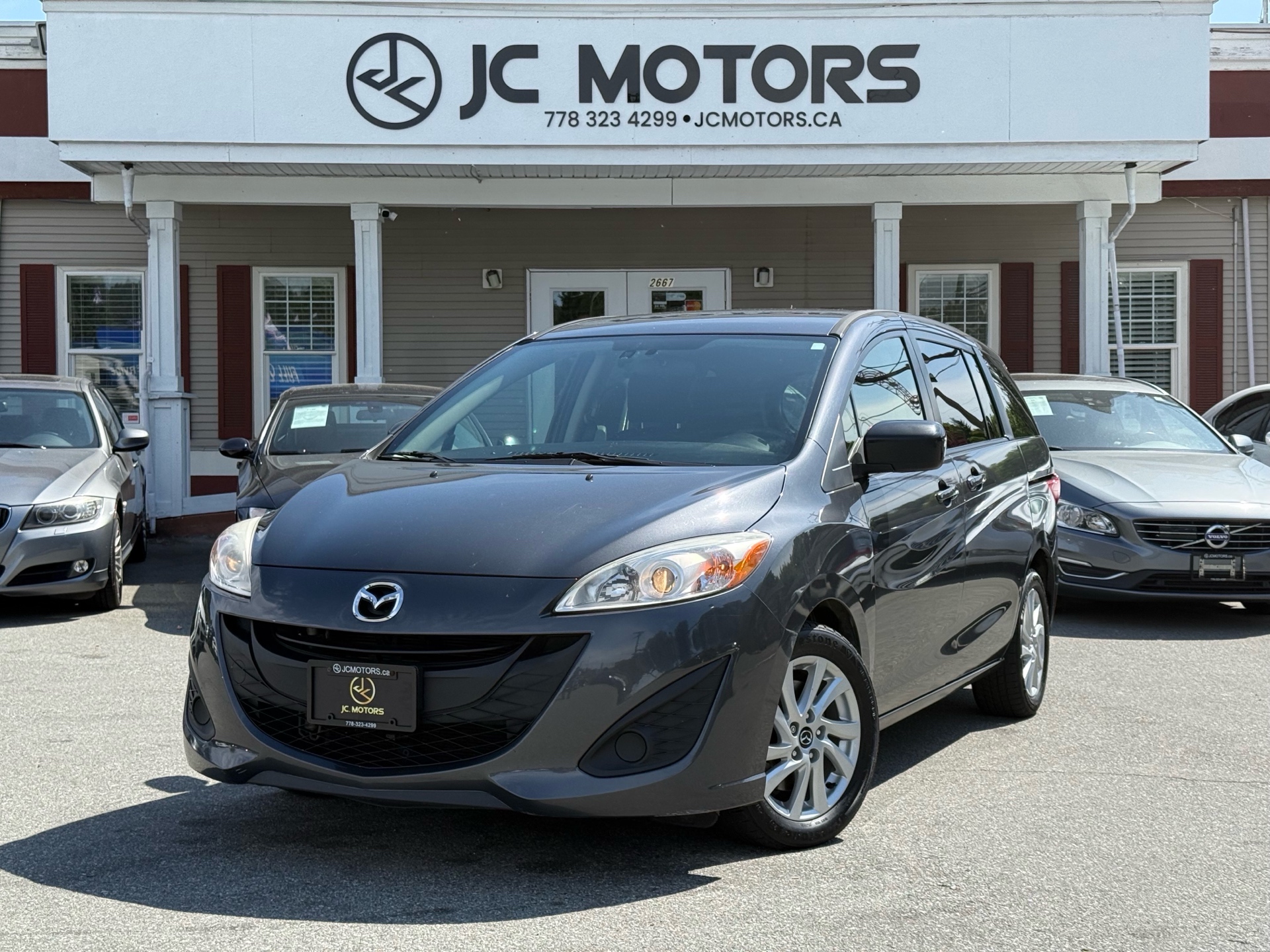 Gray 2017 Mazda MAZDA5 Minivan Automatic