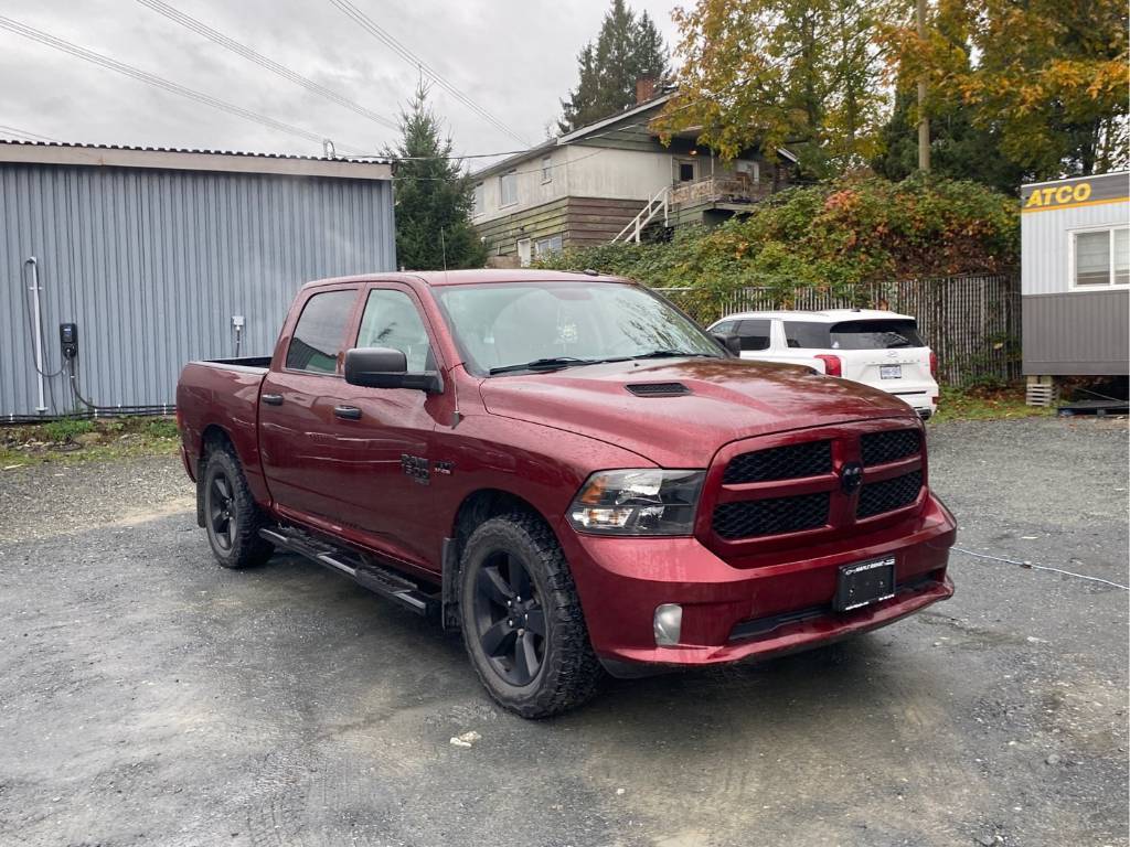 2019 RAM 1500 Classic Express Crew Cab 4WD