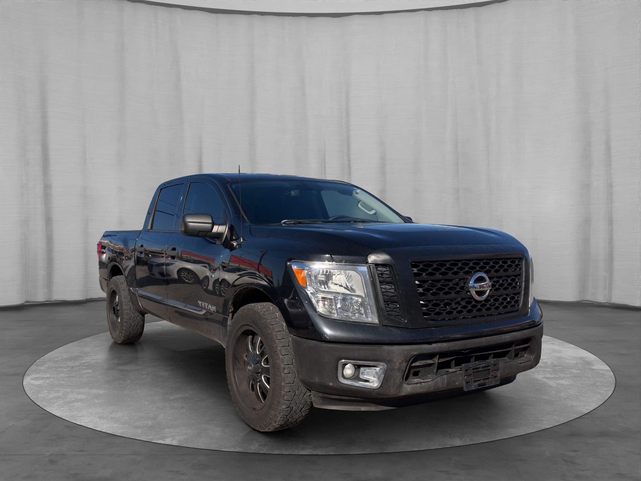 2017 Nissan Titan S Crew Cab 4WD