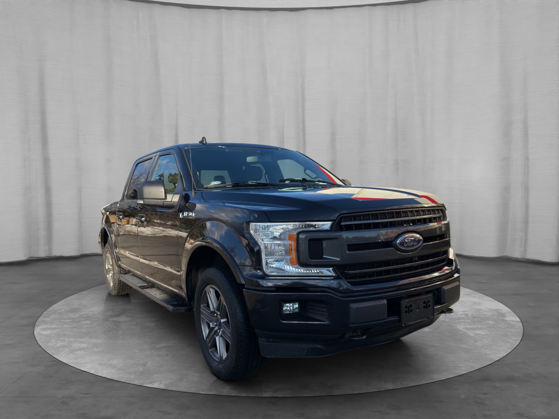 Ford F-150 XLT SuperCrew 4WD 2020