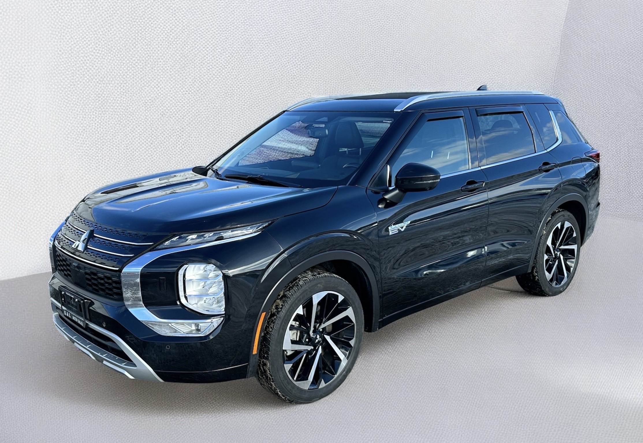 2023 Mitsubishi Outlander Plug-In Hybrid