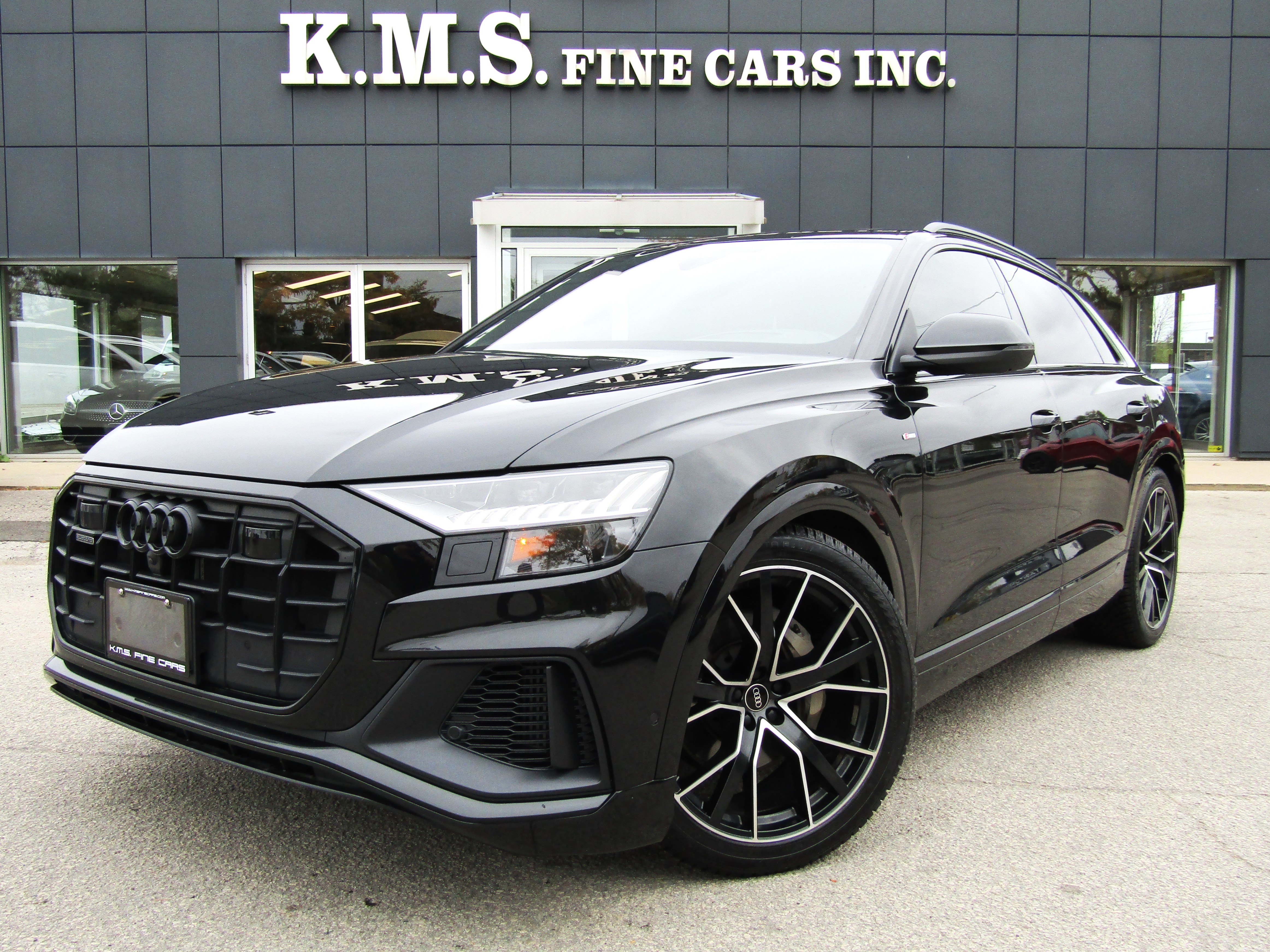 2023 Audi Q8