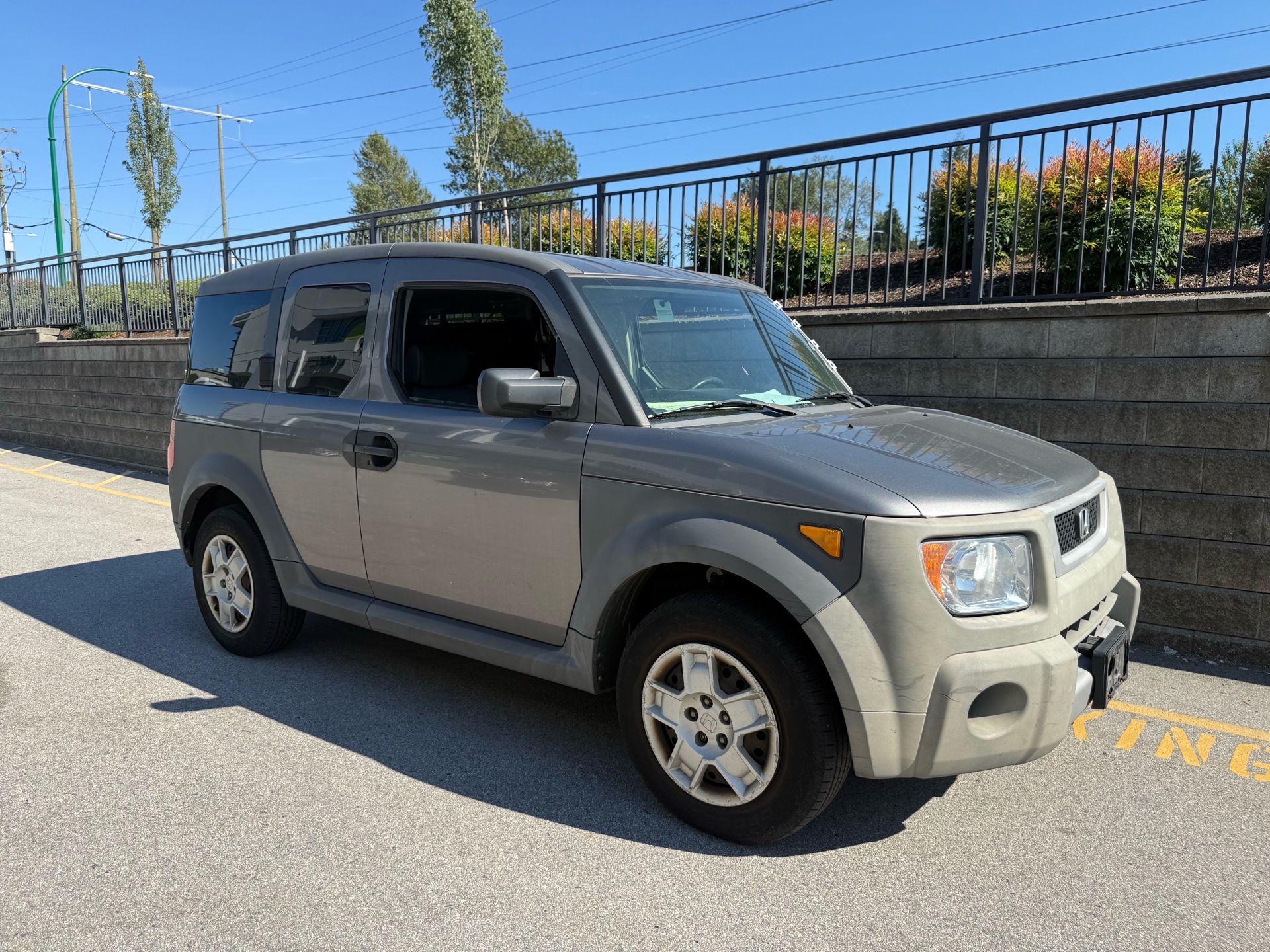 Gray 2005 Honda Element Base SUV / Crossover Automatic