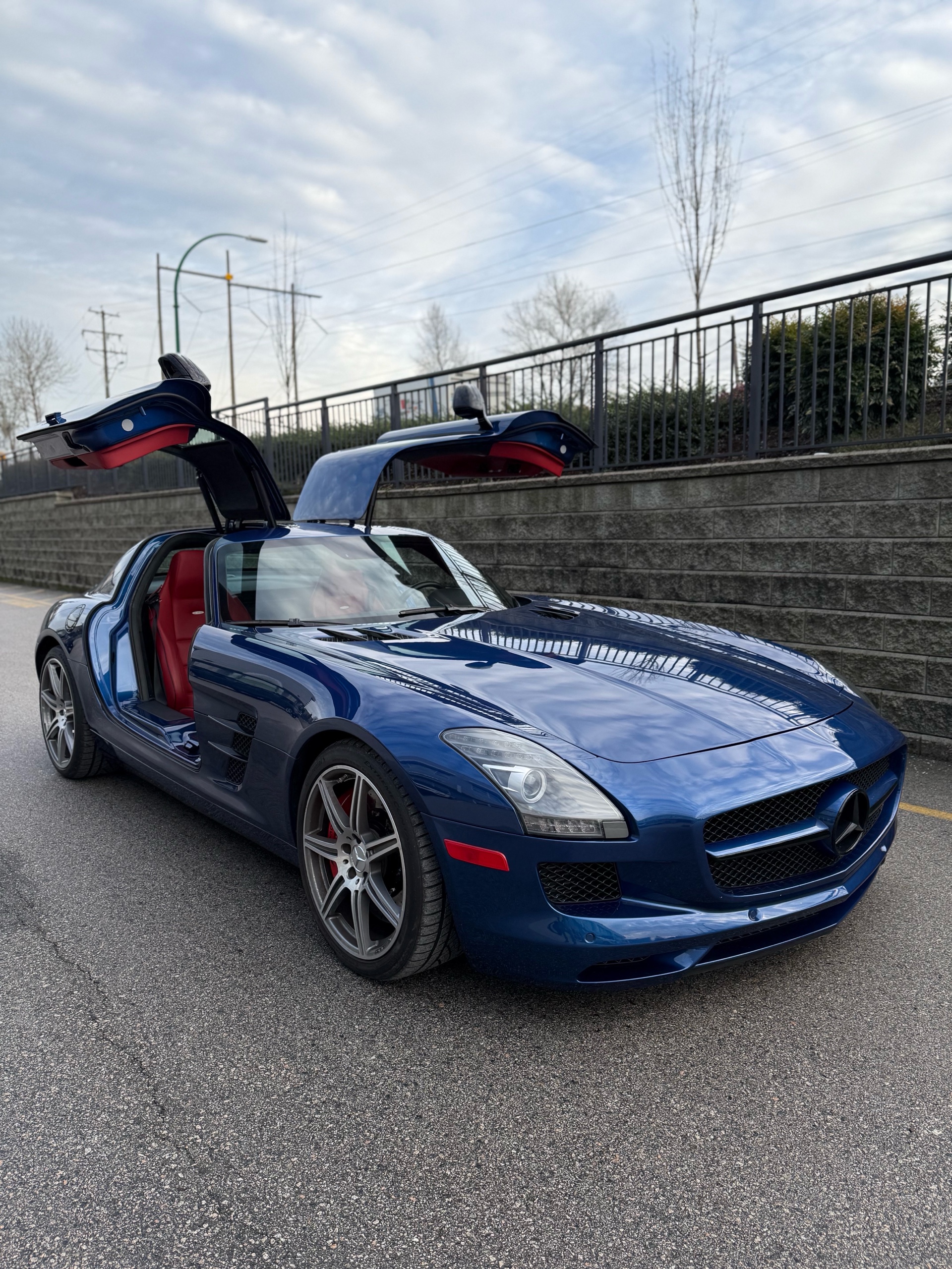2011 Mercedes-Benz SLS AMG