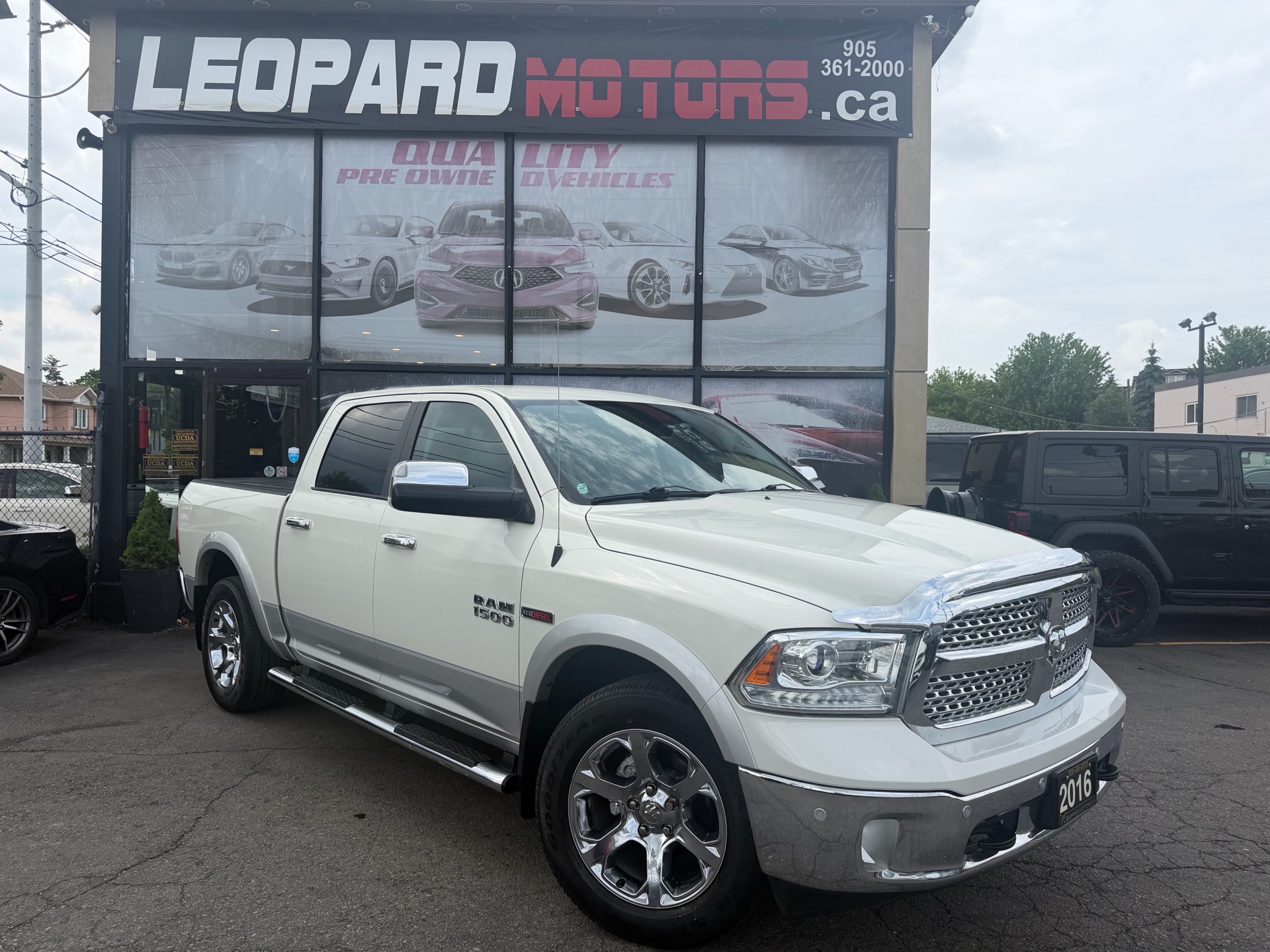 White 2016 RAM 1500 Laramie Crew Cab 4WD Pickup Truck Four-Wheel Drive Automatic