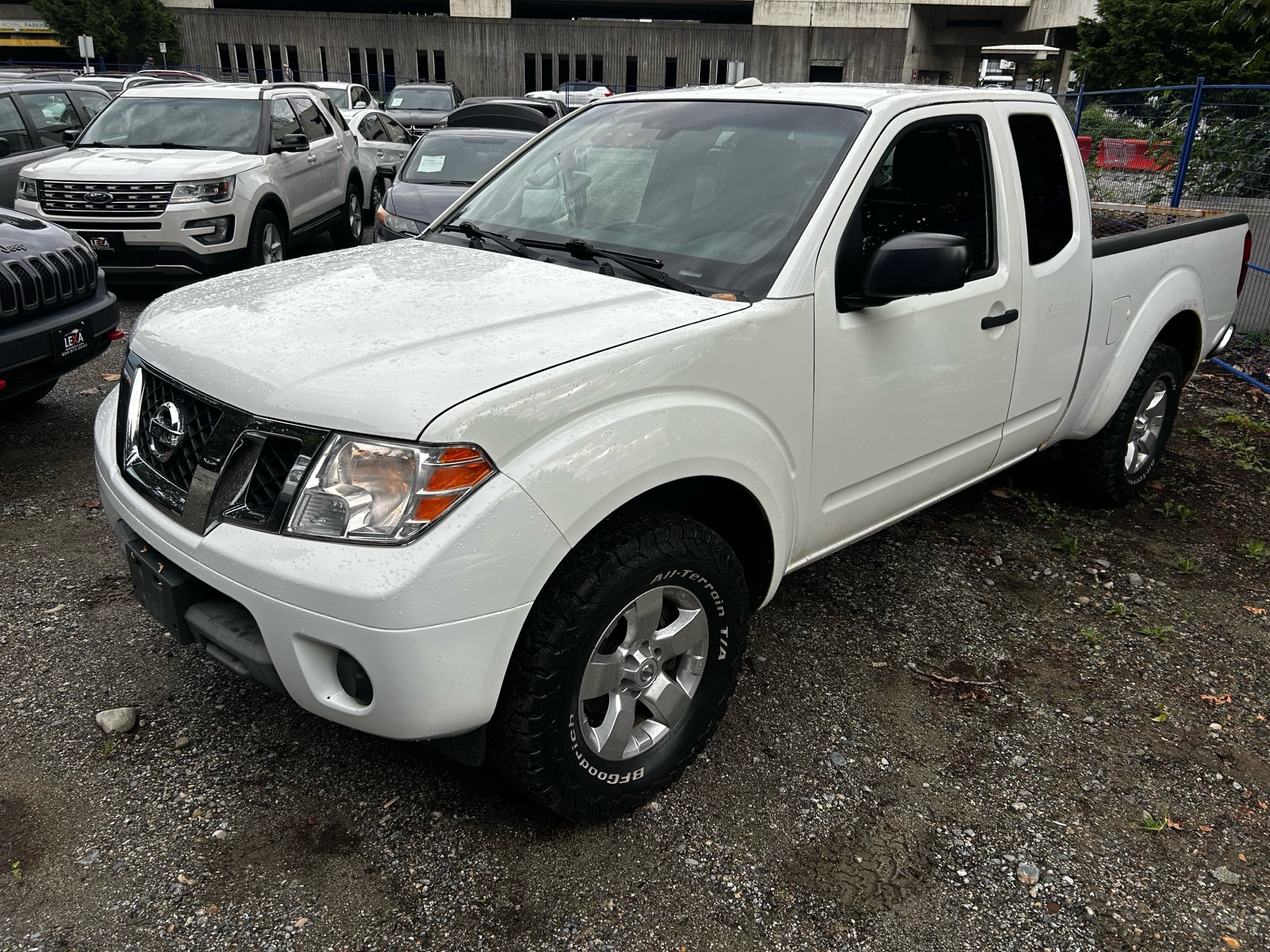 2013 Nissan Frontier SV V6 King Cab 4WD