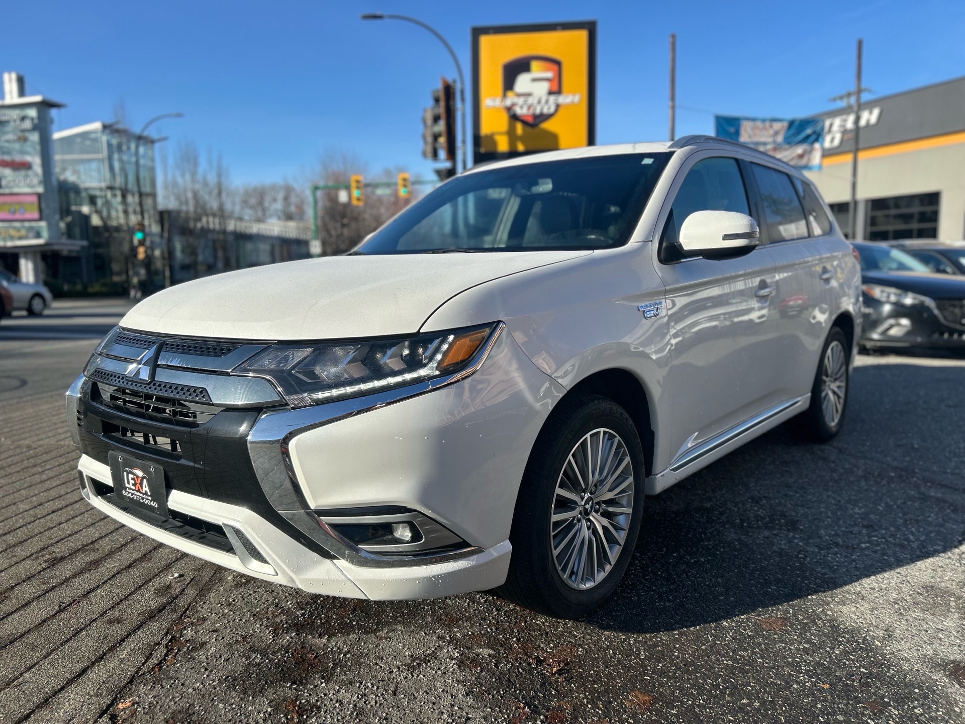 Mitsubishi Outlander Hybrid Plug-in SE S-AWC
