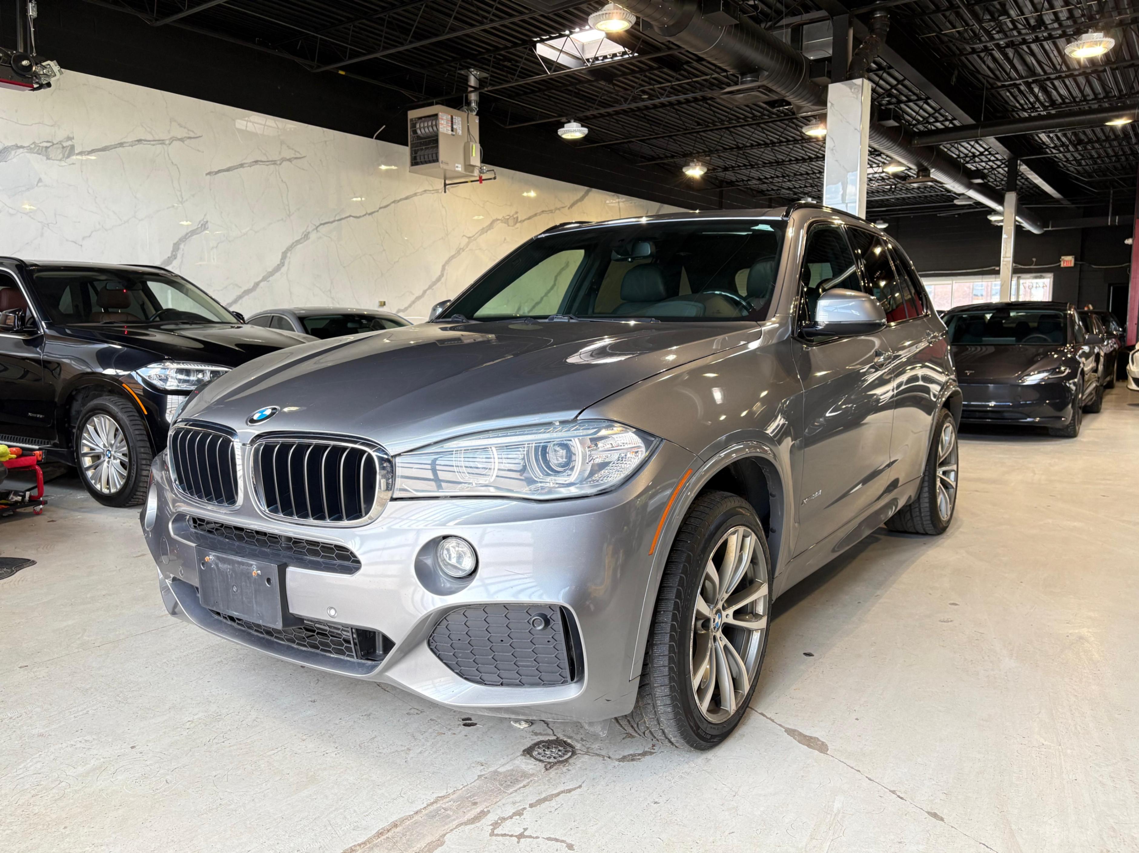 Gray 2016 BMW X5 xDrive35i AWD SUV / Crossover All-Wheel Drive Automatic