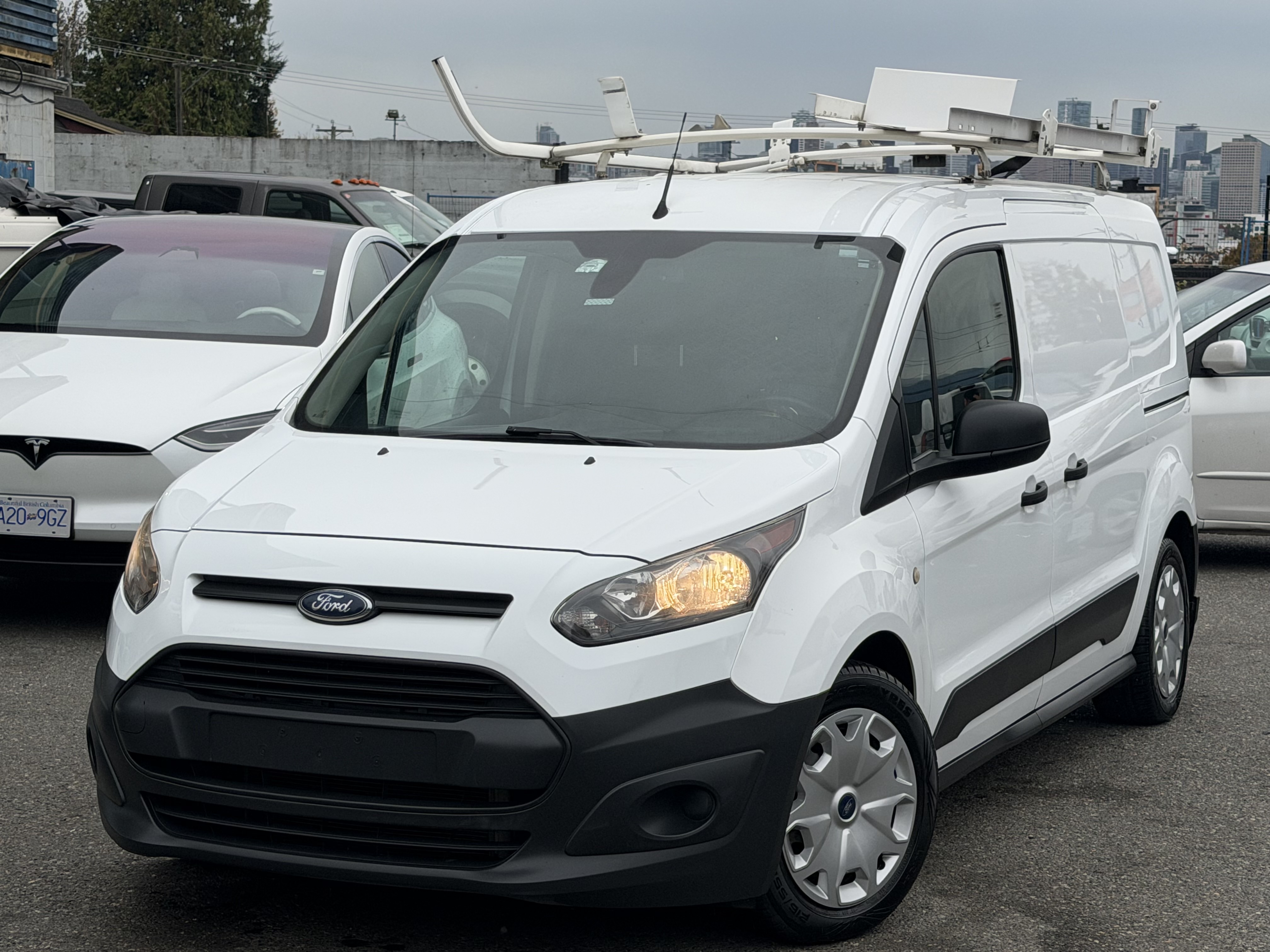 2017 Ford Transit Connect Cargo XL LWB FWD with Rear Cargo Doors