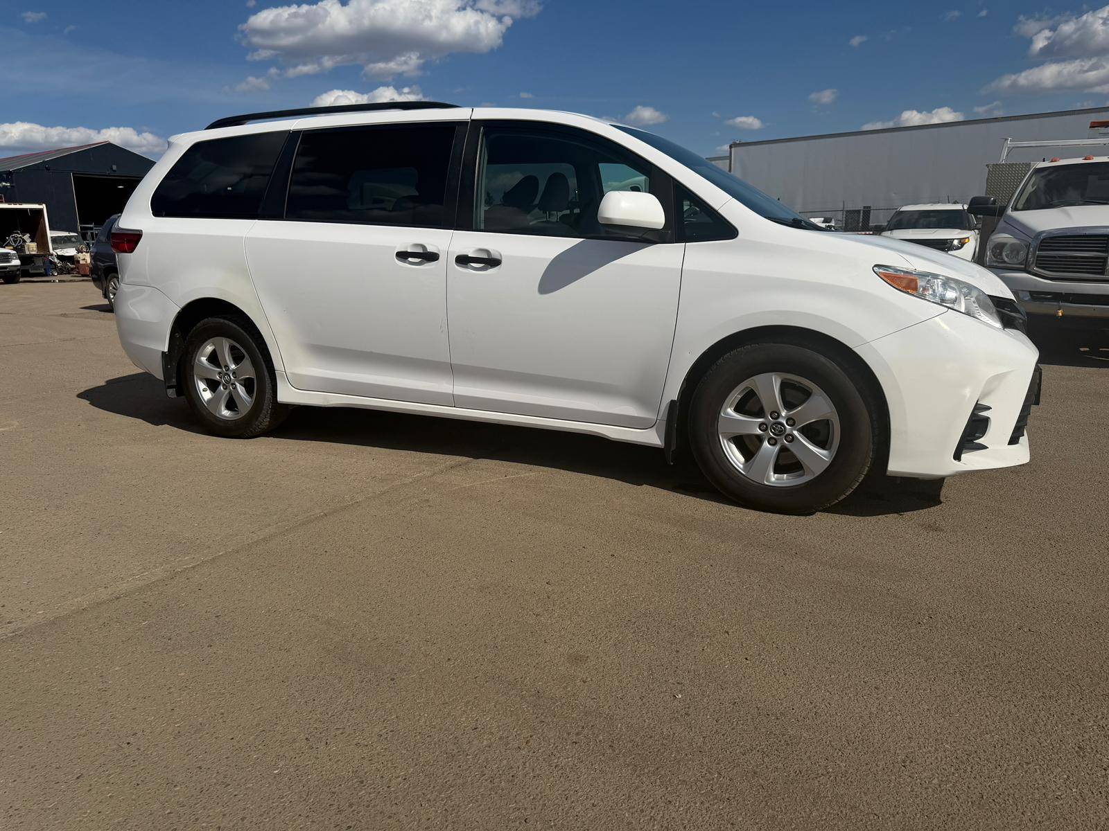 2018 Toyota Sienna L 7-Passenger FWD