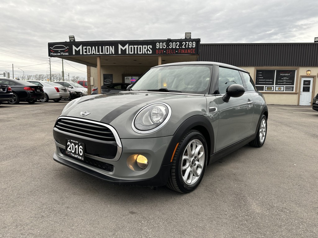 2016 MINI Cooper