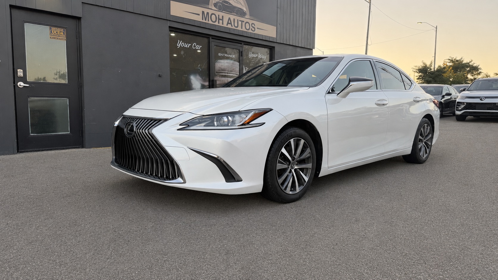 2019 Lexus ES Berline Blanc Traction avant Automatique