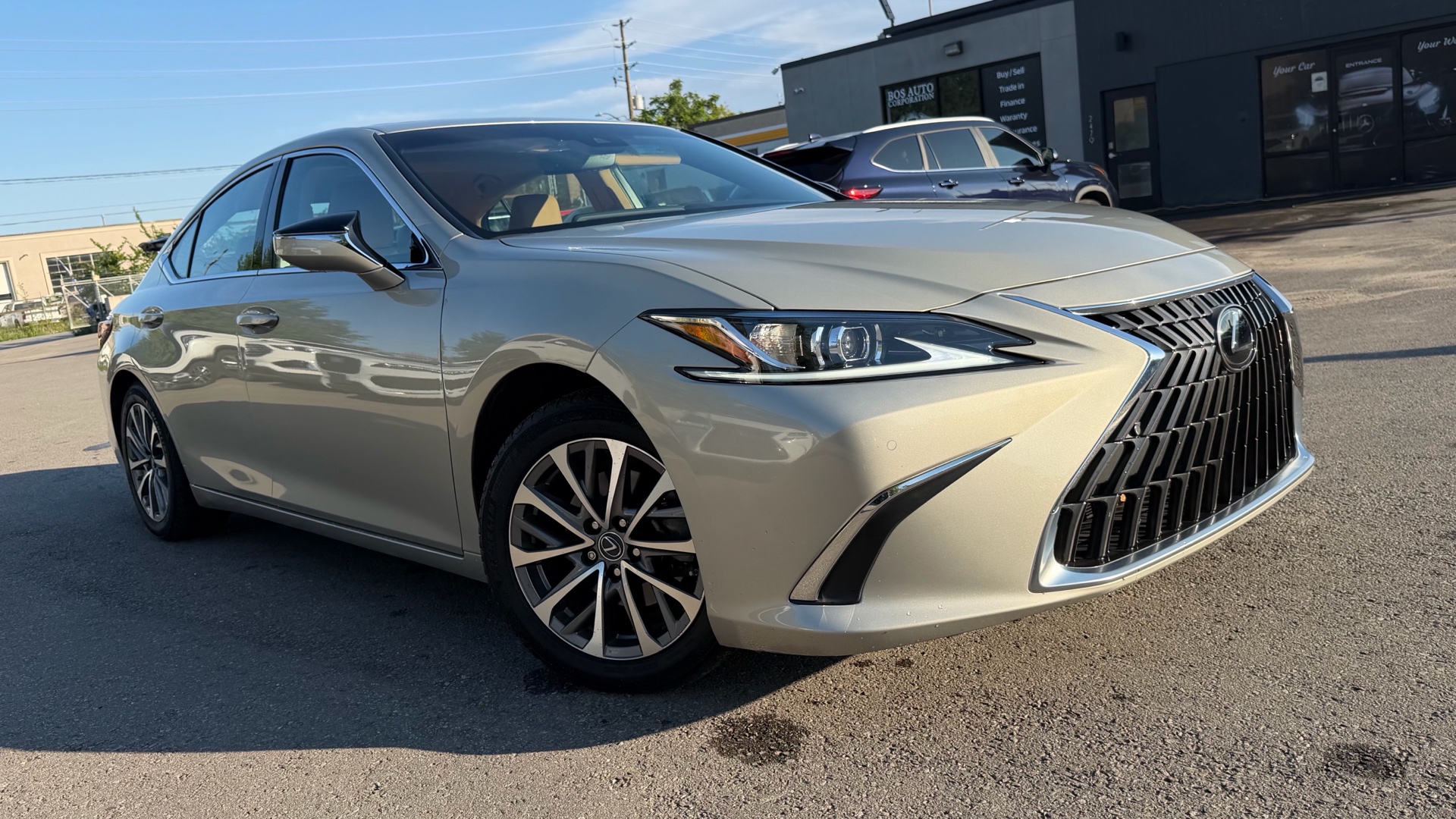 Brown (Beige) 2024 Lexus ES Sedan Front-Wheel Drive Automatic