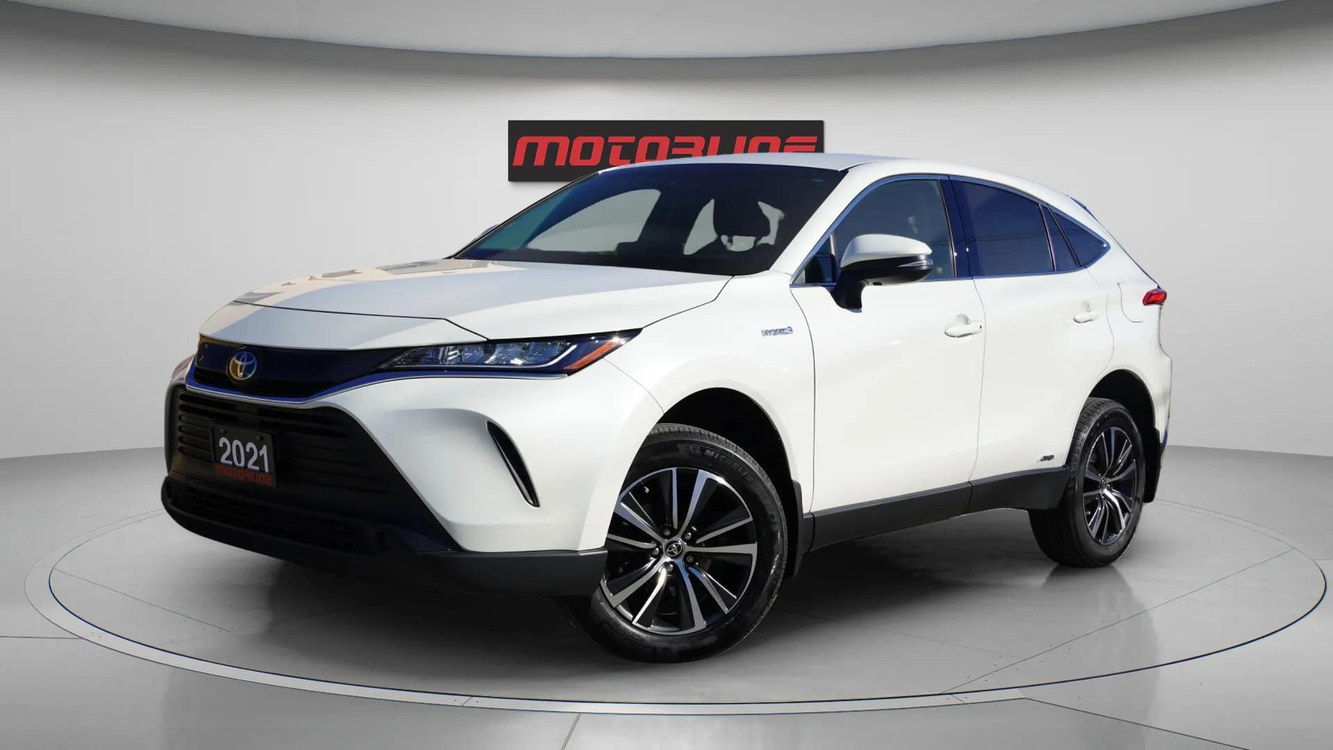 2021 Toyota Venza LE AWD | Hybrid | Wireless Charger |Clean Carfax|Heated Seats |Push-Button Start|Apple CarPlay|