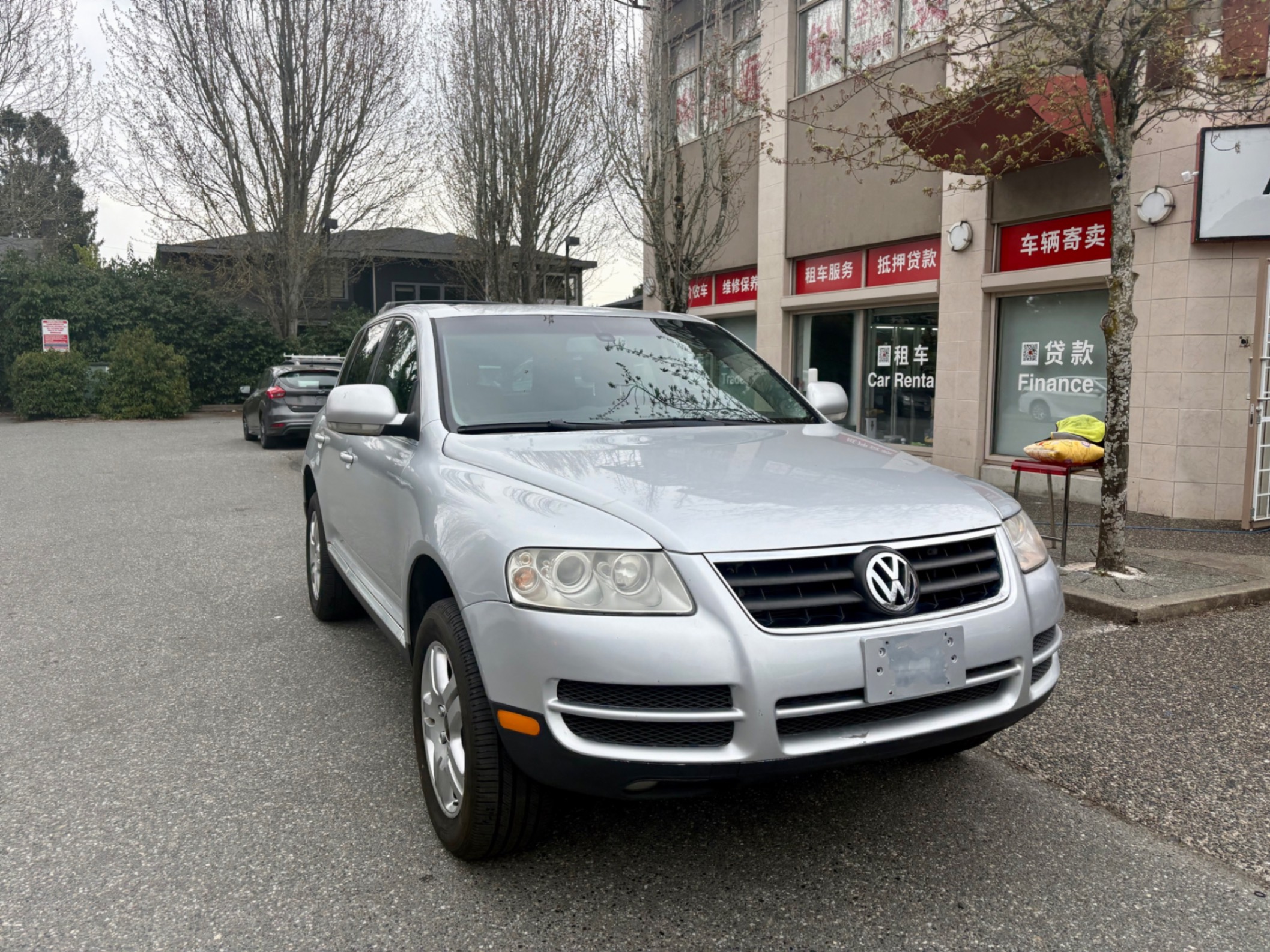 Silver 2005 Volkswagen Touareg V6 SUV / Crossover All-Wheel Drive Automatic