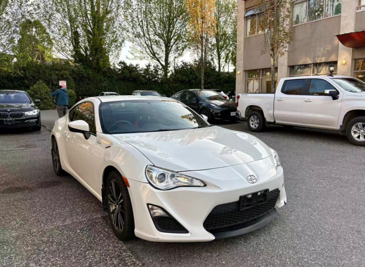White 2013 Scion FR-S Base Coupe Rear-Wheel Drive Automatic