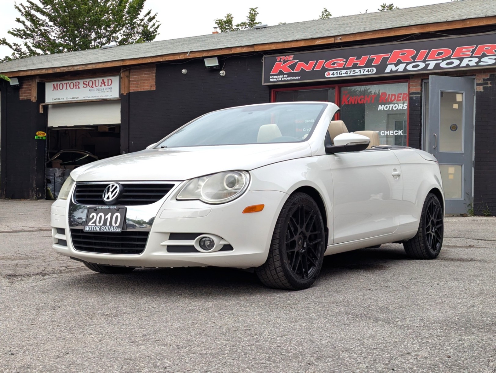 White 2010 Volkswagen Eos Convertible Automatic