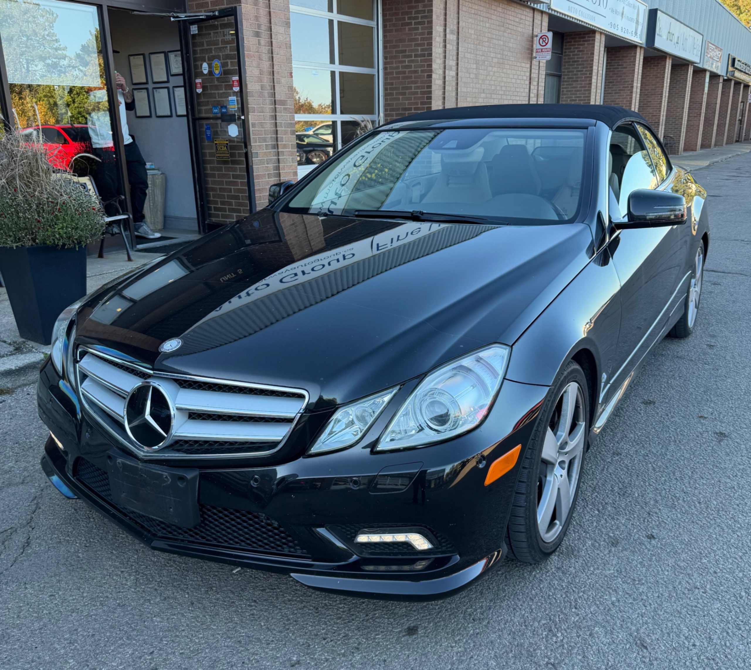 Black 2011 Mercedes-Benz E-Class Convertible Rear-Wheel Drive Automatic