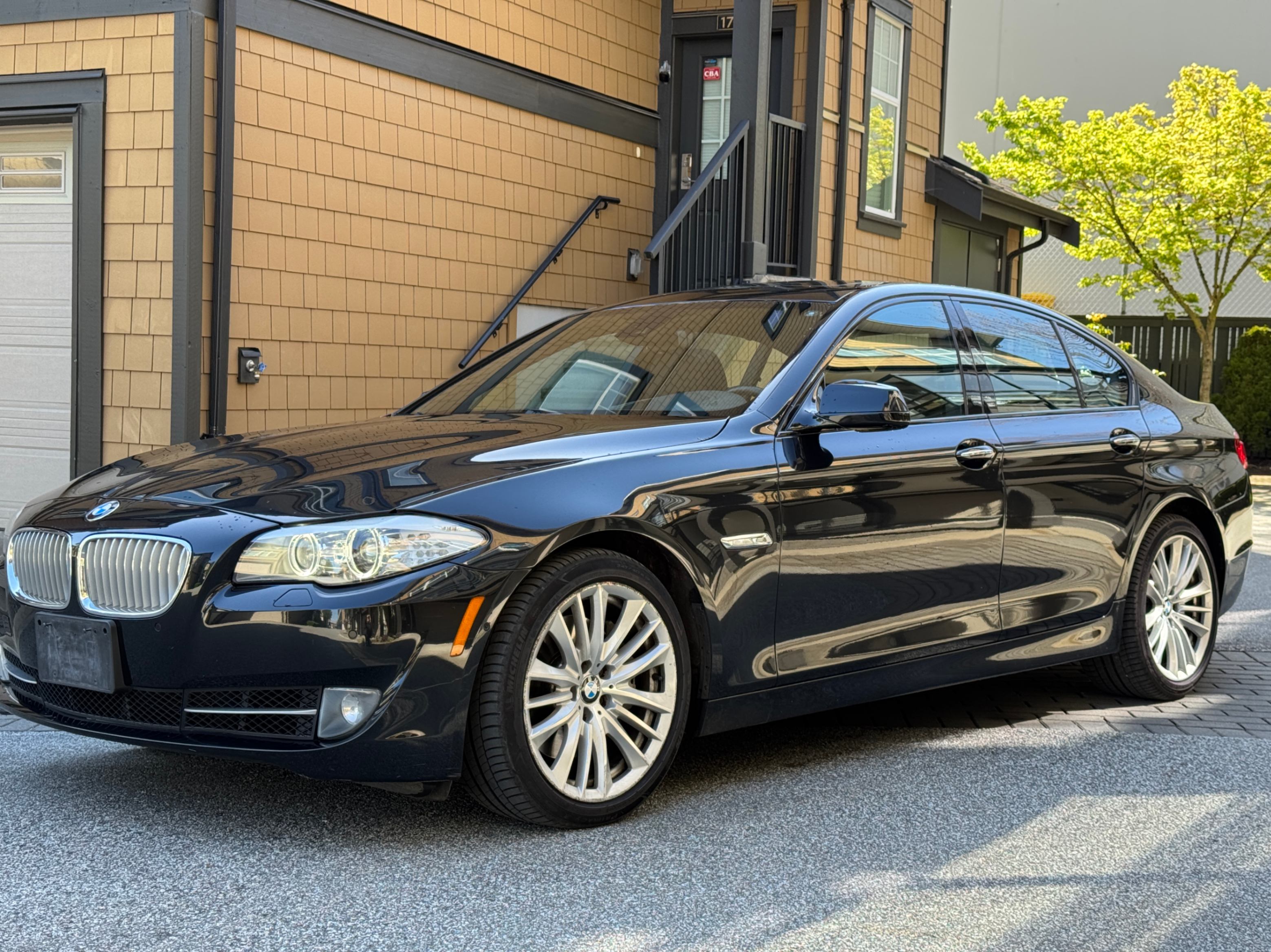 2011 BMW 5-Series