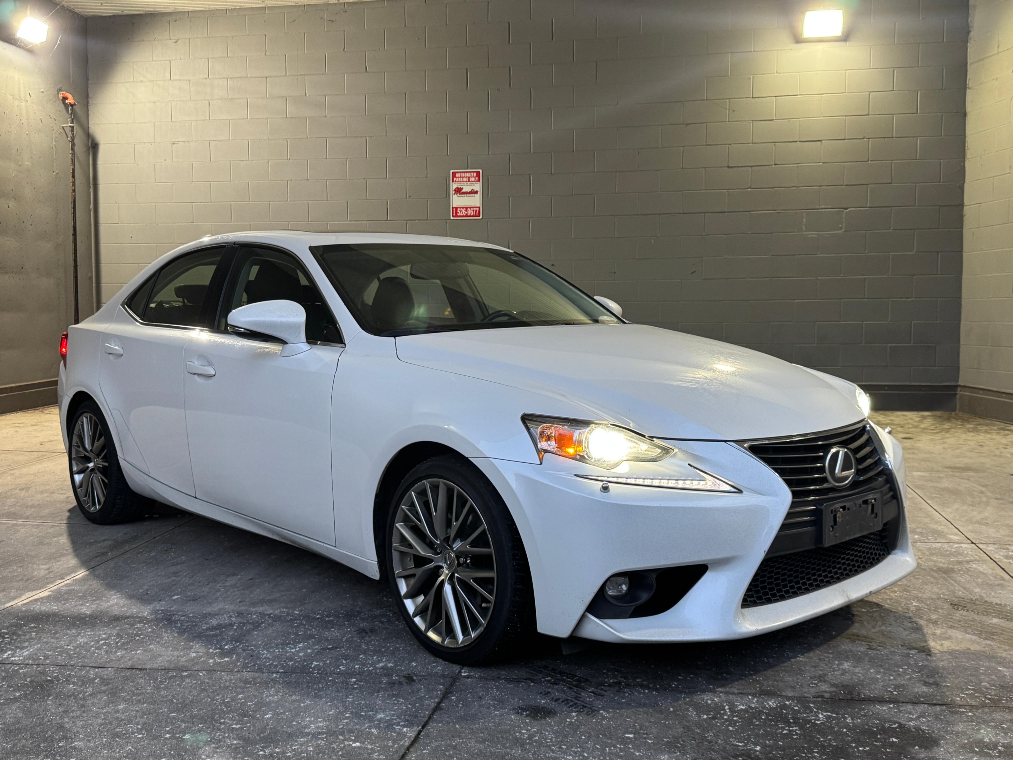 2015 Lexus IS