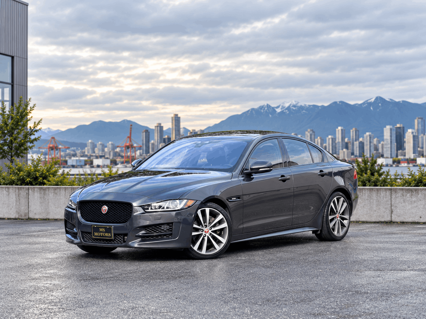 2018 Jaguar XE