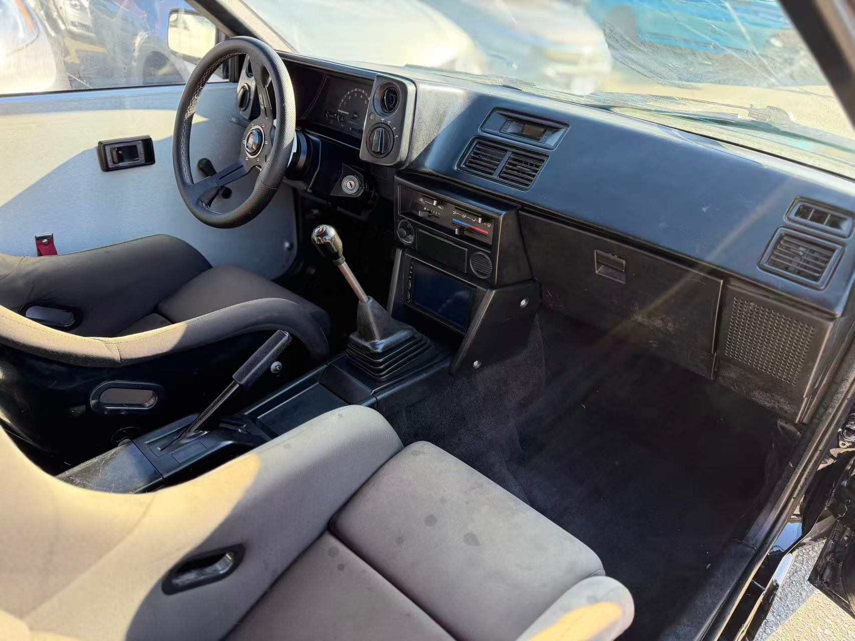 1986 Toyota Corolla AE86 5MT. SUPER RARE COLLECTION VEHICLE., 温哥华, 全款车