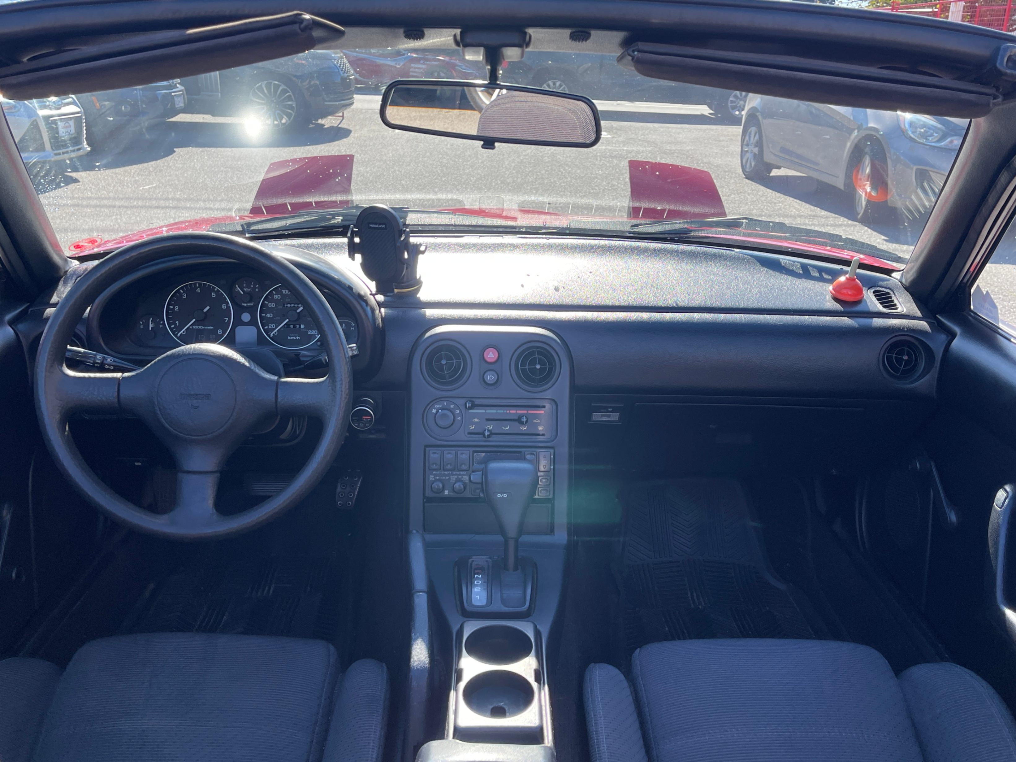 1990 Mazda MX-5 Miata 2dr Coupe Convertible. NO ACCIDENTS. BC LOCAL VEHICLE., 温哥华, 全款车