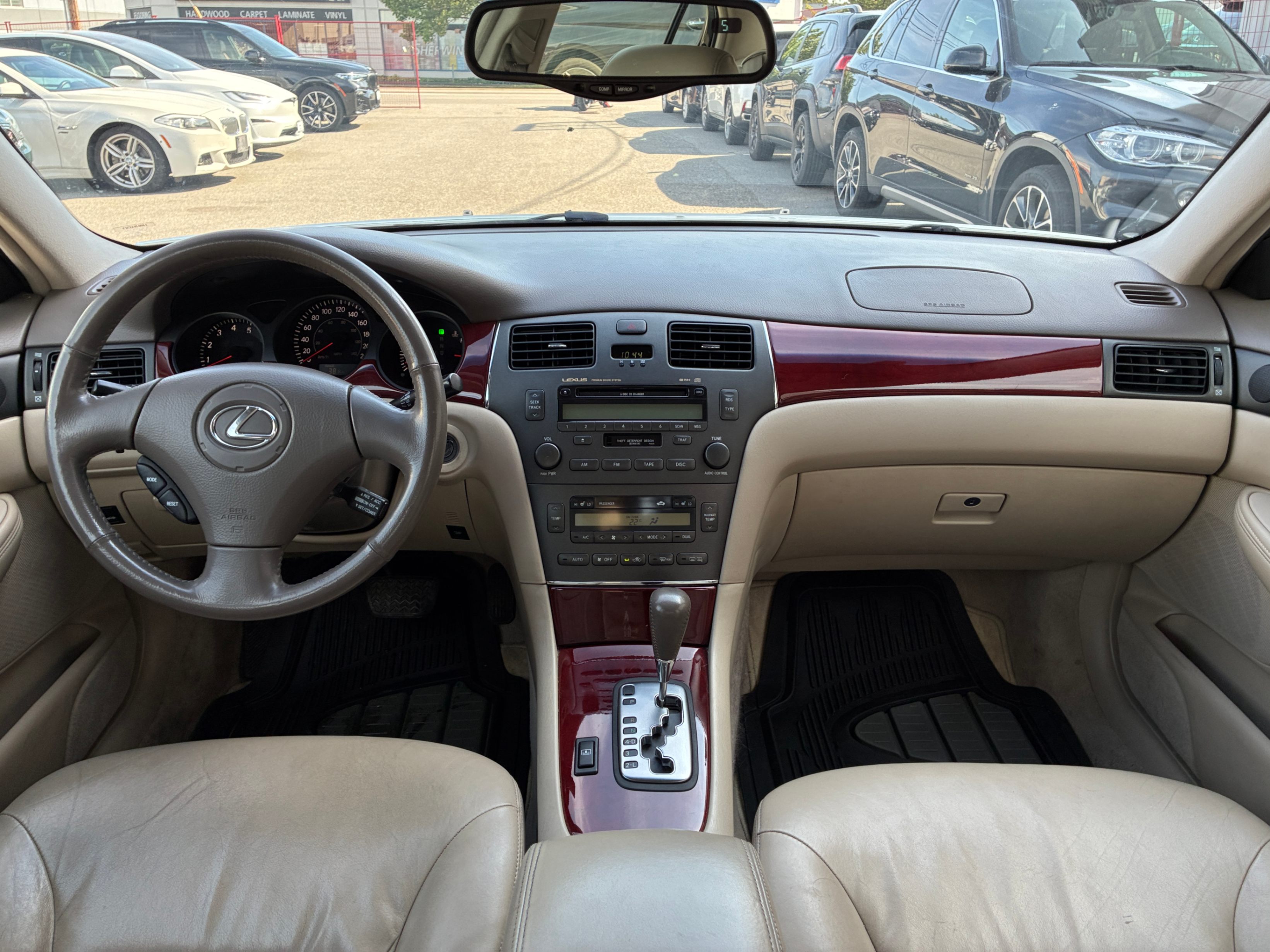 2003 Lexus ES 300 4dr Sdn, Vancouver, Cash