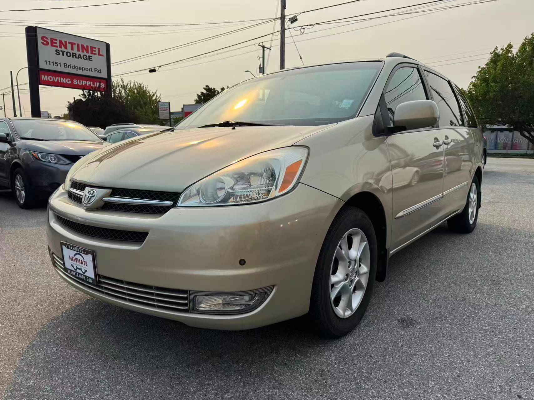 2004 Toyota Sienna 4dr XLE 7-Passenger., Vancouver, Cash