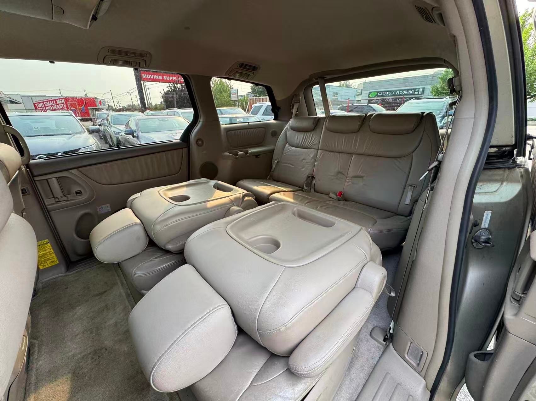 2004 Toyota Sienna 4dr XLE 7-Passenger., Vancouver, Cash