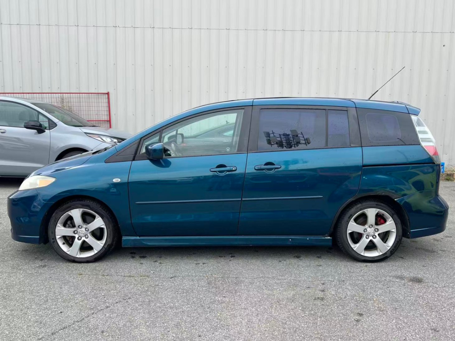 2006 Mazda Mazda5 5dr GS., Vancouver, Cash