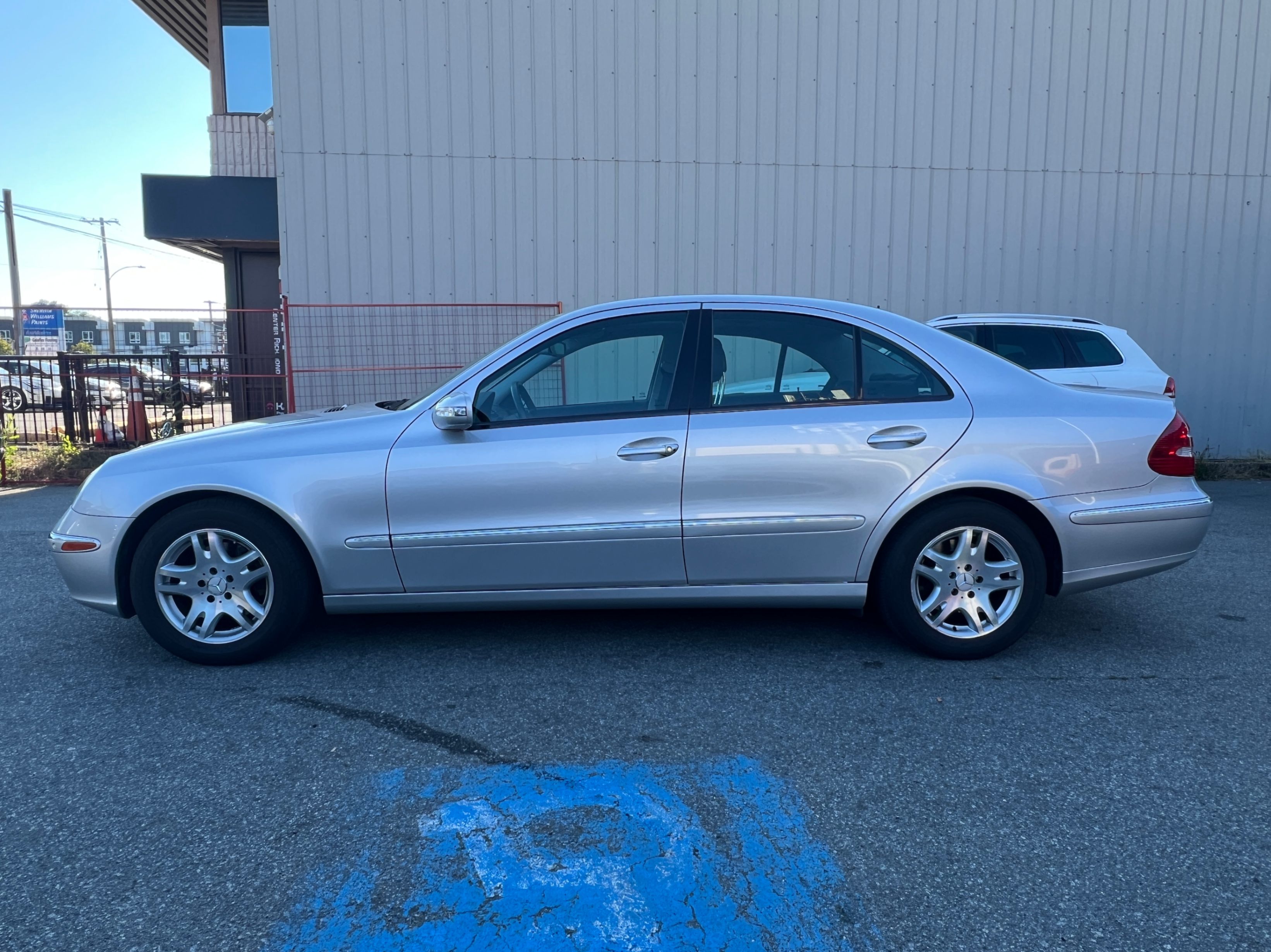 2006 Mercedes-Benz E-Class 4dr Sdn 3.5L 4MATIC. BC LOCAL VEHICLE. LOW MILEAGE., Vancouver, Cash