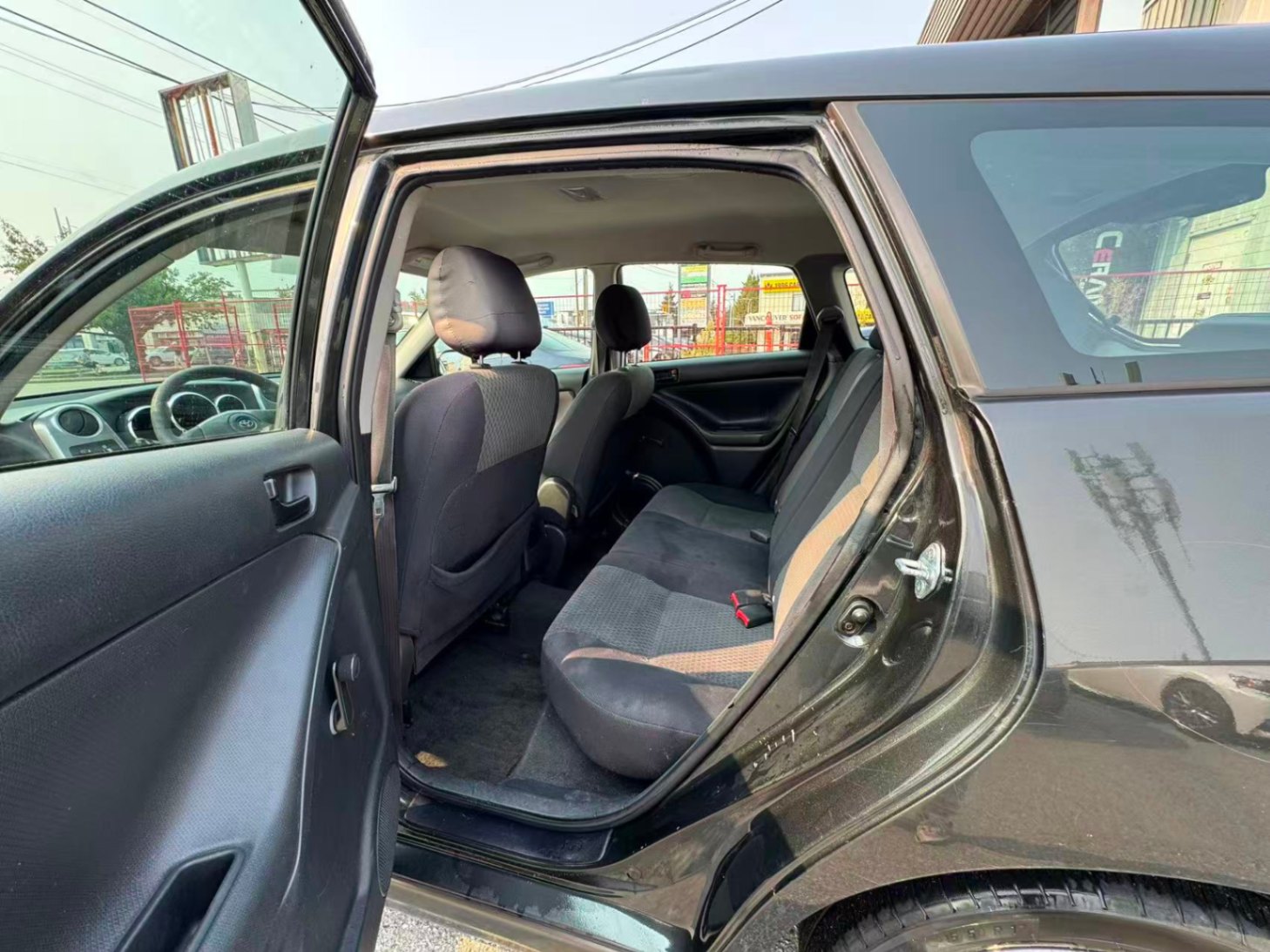 2006 Toyota Matrix 5dr Wgn. BC LOCAL VEHICLE., Vancouver, Cash