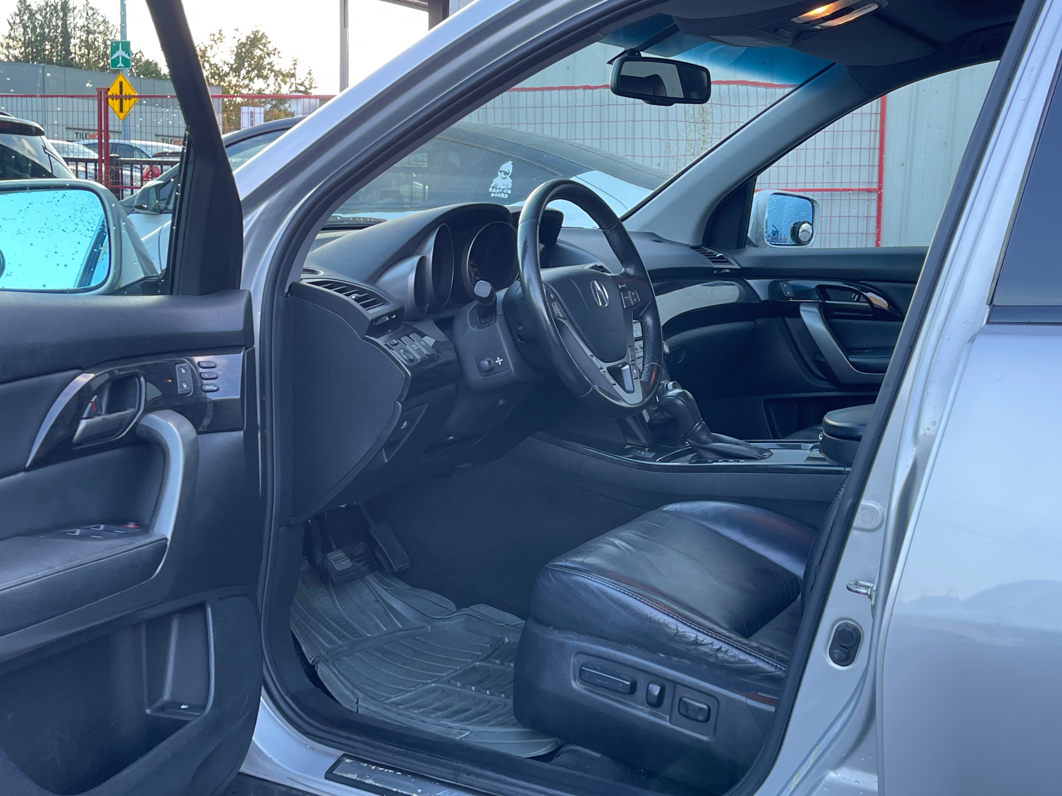 2007 Acura MDX 4WD 4dr Technology Pkg. BC LOCAL VEHICLE. SERVICE DONE., Vancouver, Cash