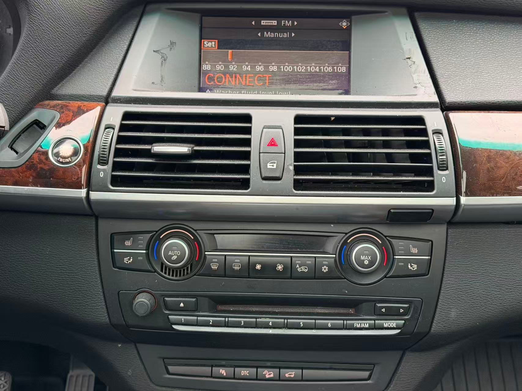 2008 BMW X5 3.0si. LOCAL BC VEHICLE. DRIVABLE. REBUILT TITLE. MECHANIC SPECIAL. SELL AS IS., 温哥华, 全款车